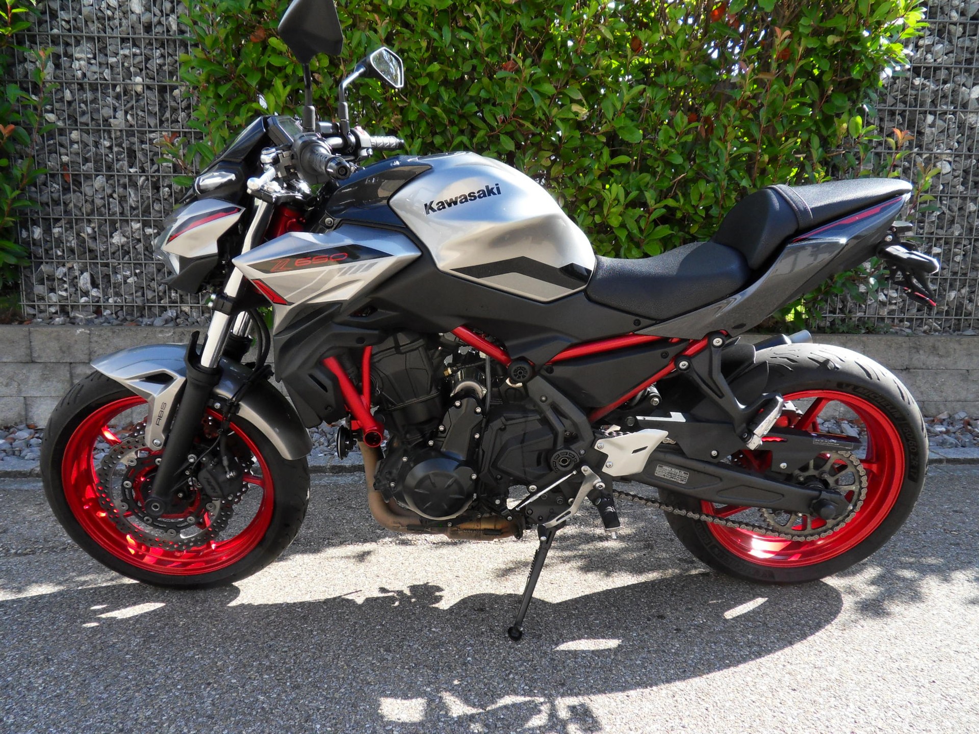 KAWASAKI Z 650-image-1