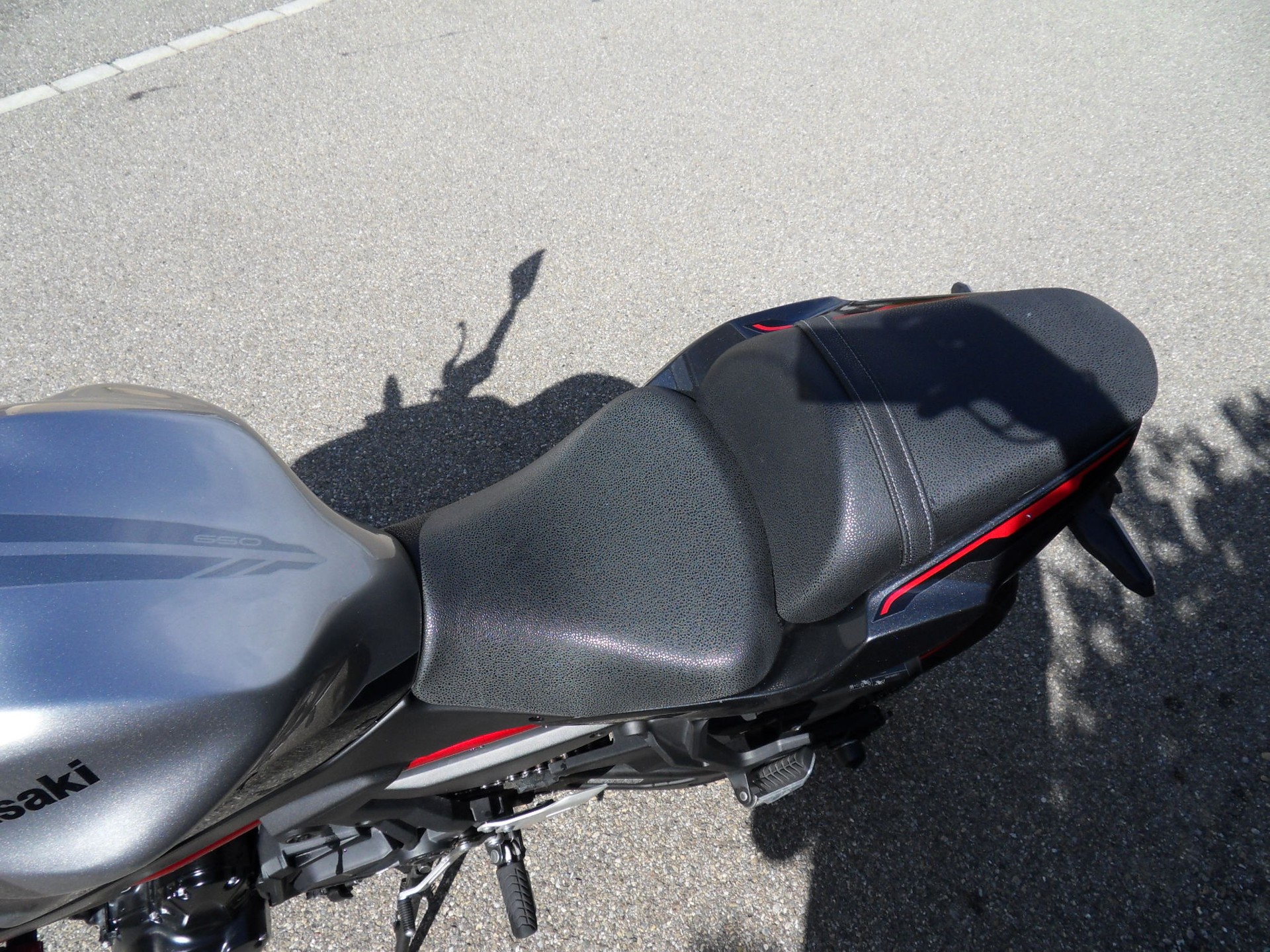 KAWASAKI Z 650-image-5