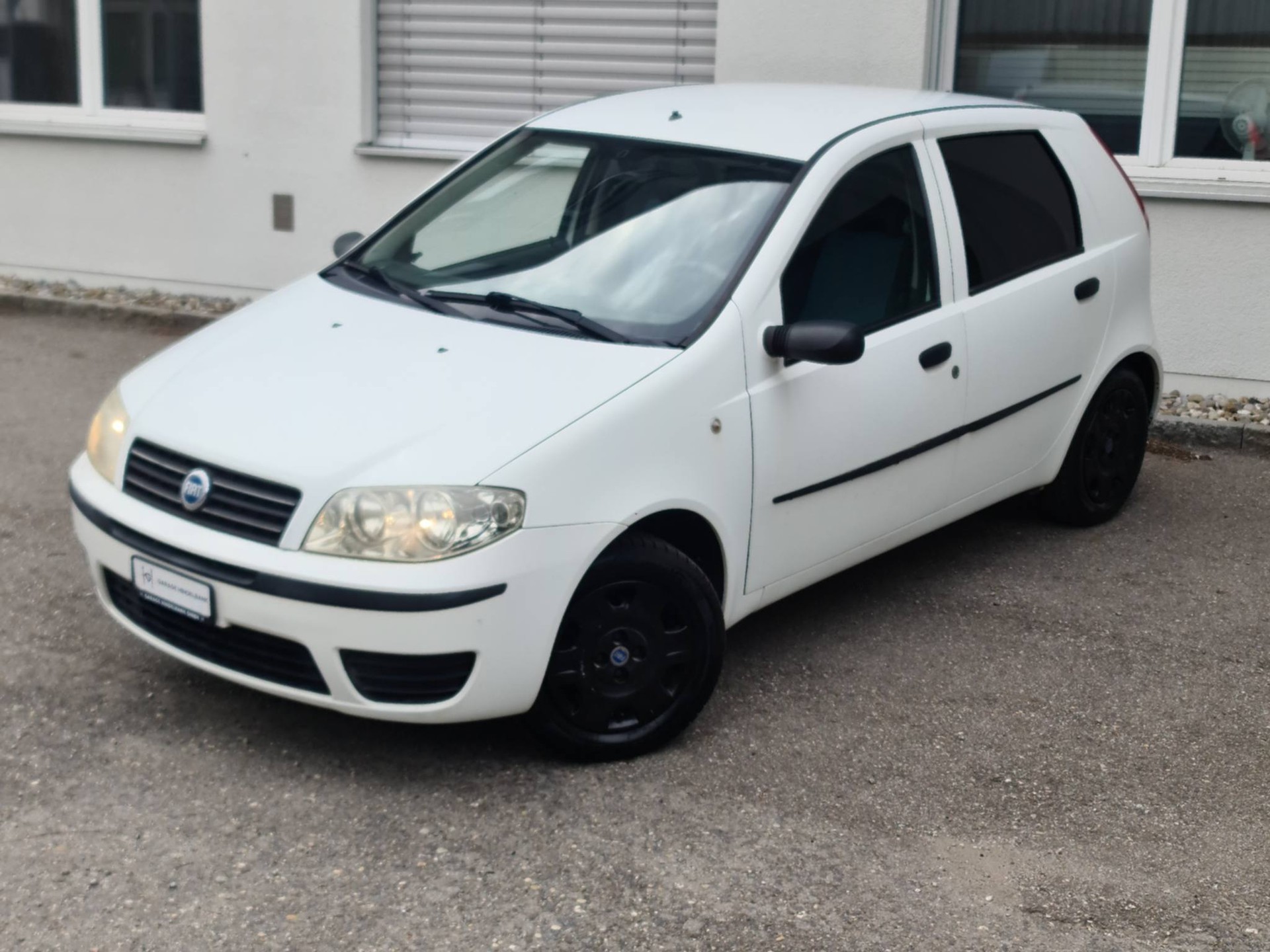 FIAT Punto 1.2 Active-showroom-element-3