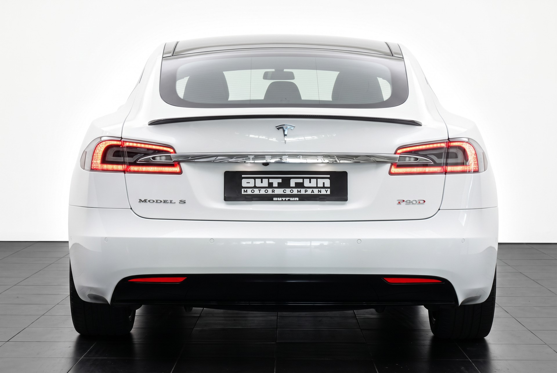 TESLA Model S 90 D Performance * CCS * Lifetime Supercharge SC01-showroom-element-2