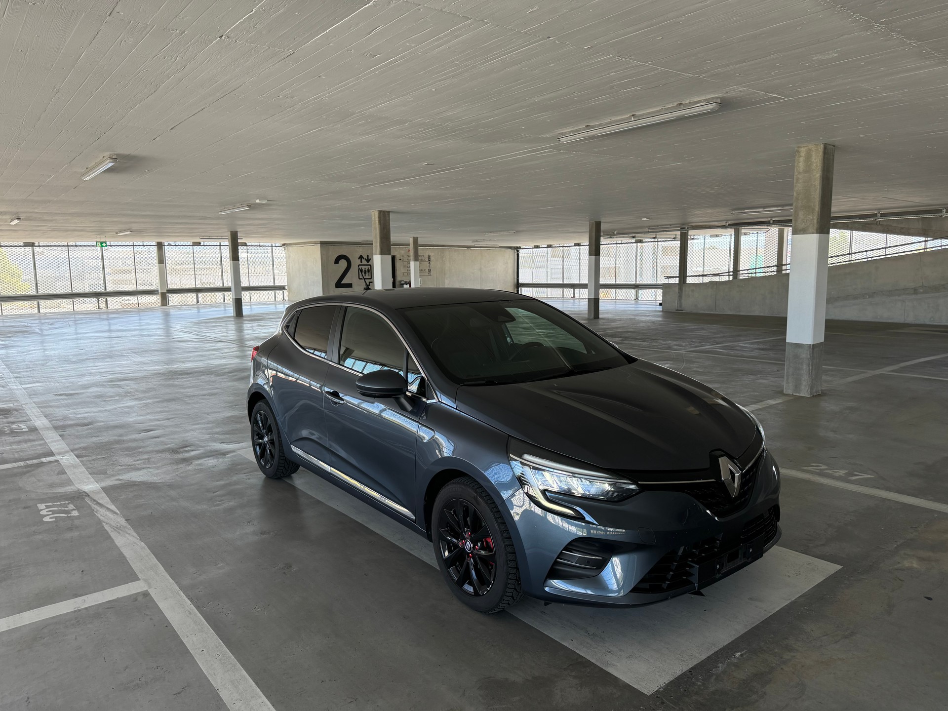 RENAULT Clio 1.0 Equilibre CVT