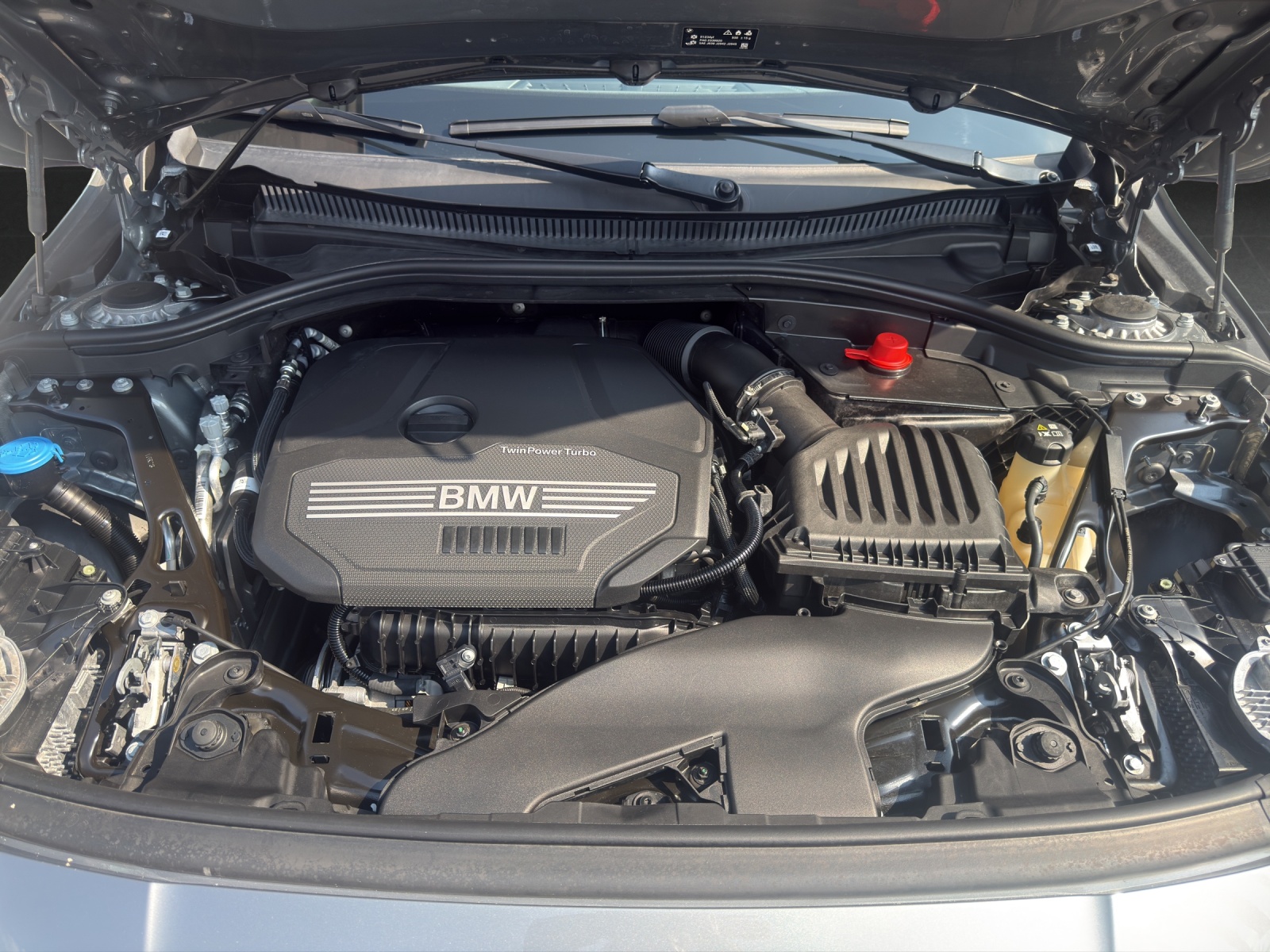 BMW 118i Pure M Sport Steptronic-image-18