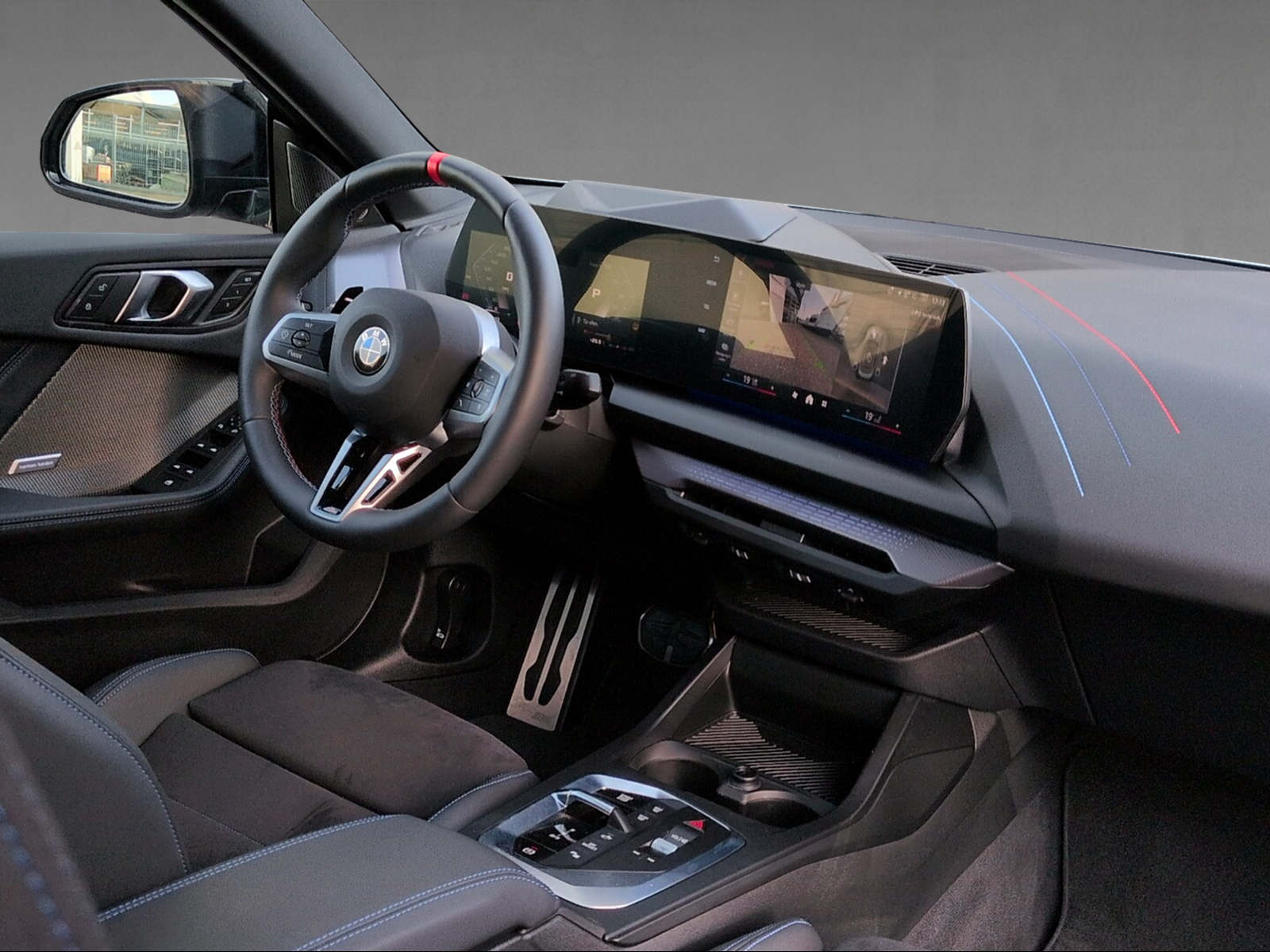BMW M235i xDrive Gran Coupé-image-9