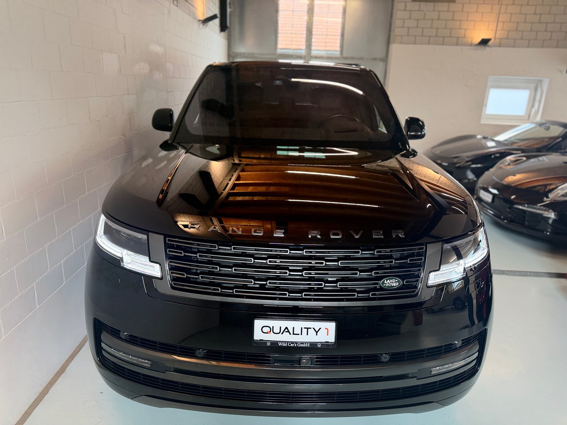 LAND ROVER Range Rover D300 3.0D I6 MHEV HSE Automatic-image-2
