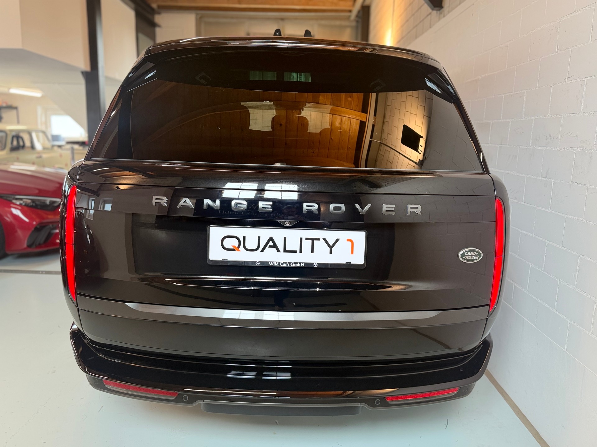 LAND ROVER Range Rover D300 3.0D I6 MHEV HSE Automatic-image-6