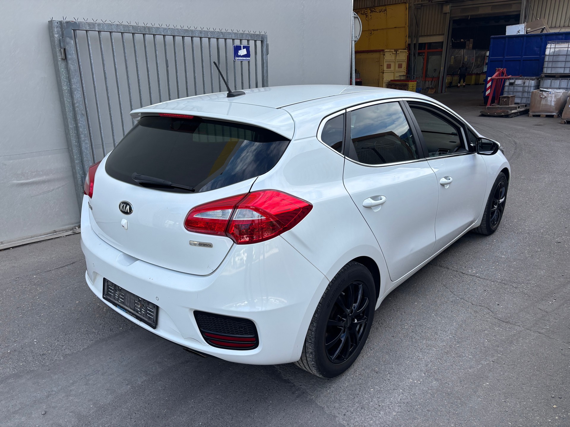 KIA Cee'd 1.0 T-GDi Style-image-2