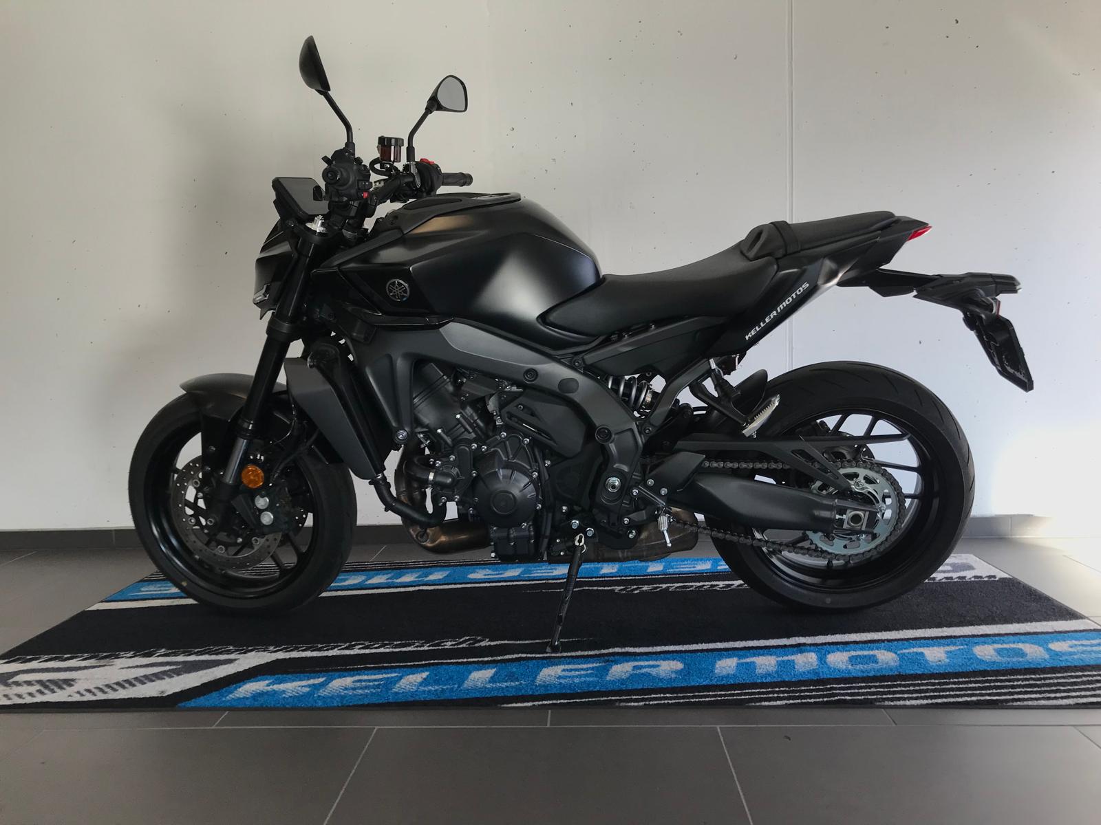 YAMAHA MT-09 Y-AMT (35kW)-image-1
