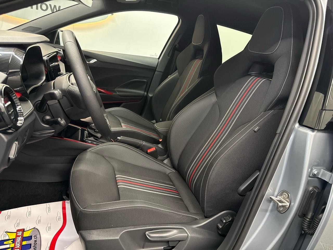 SKODA Fabia 1.5 TSI Monte Carlo DSG-showroom-element-3