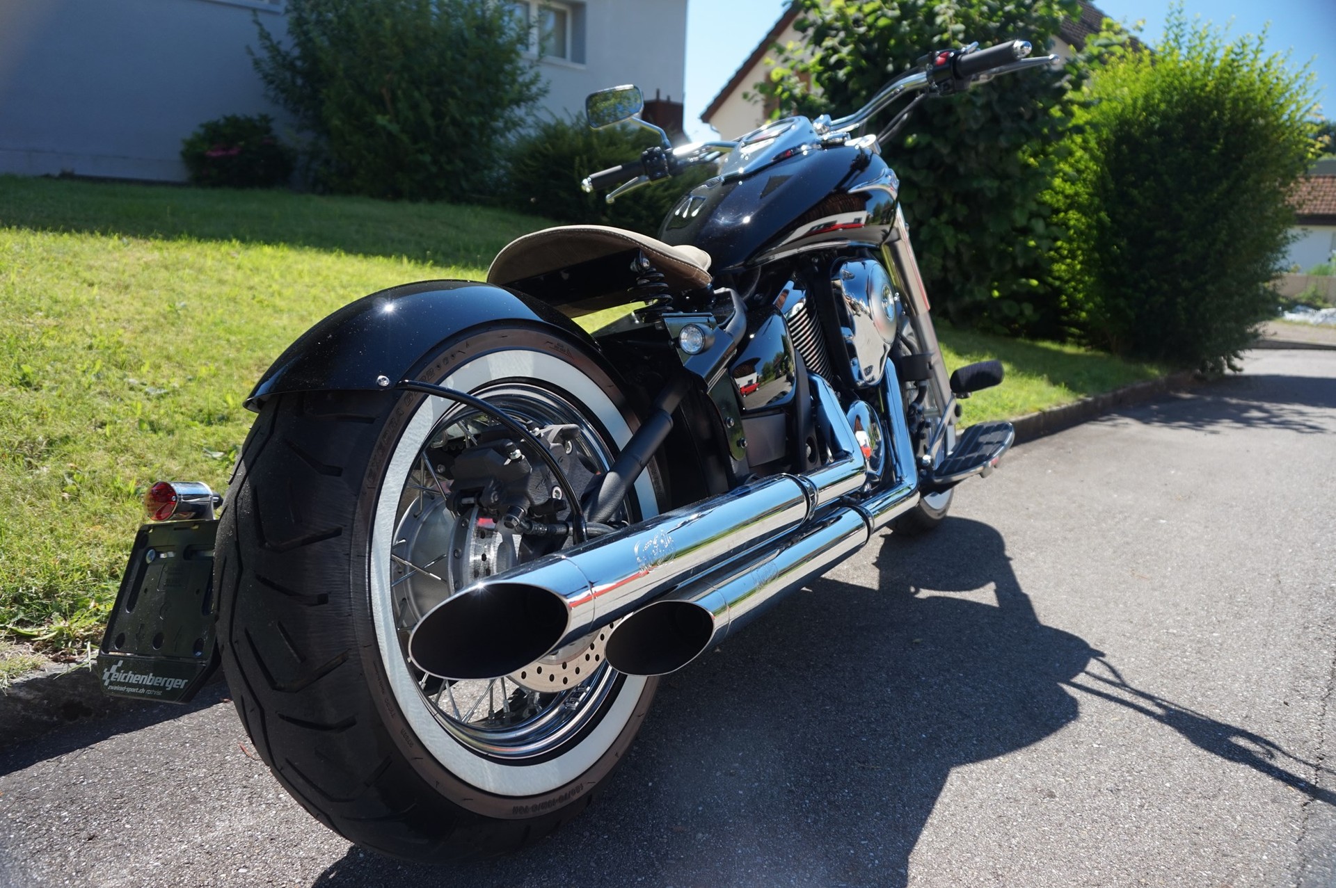 KAWASAKI VN 900 Bobber-image-6