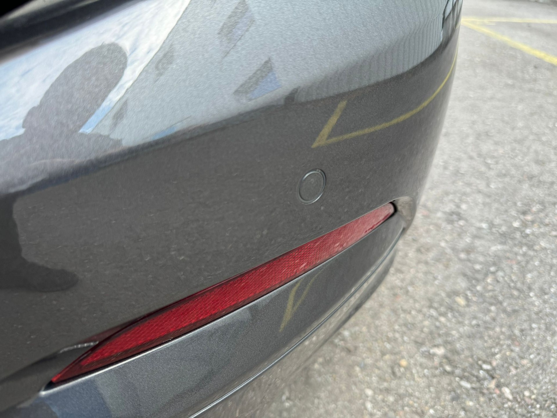 FORD Focus 1.5 TDCi ST Line Automatic-image-5