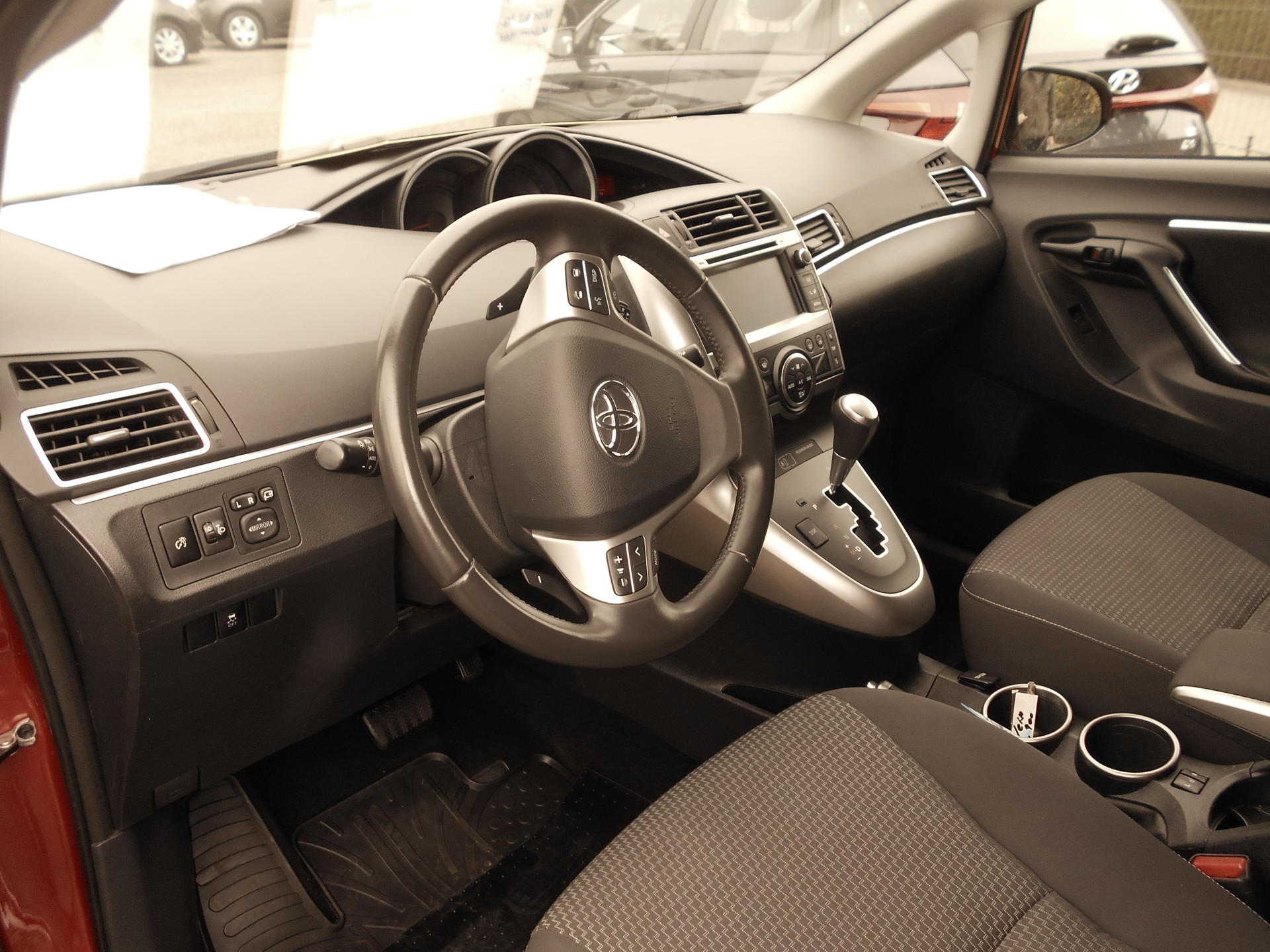 TOYOTA Verso 1.8 Trend Multidrive AUTOMAT-image-6