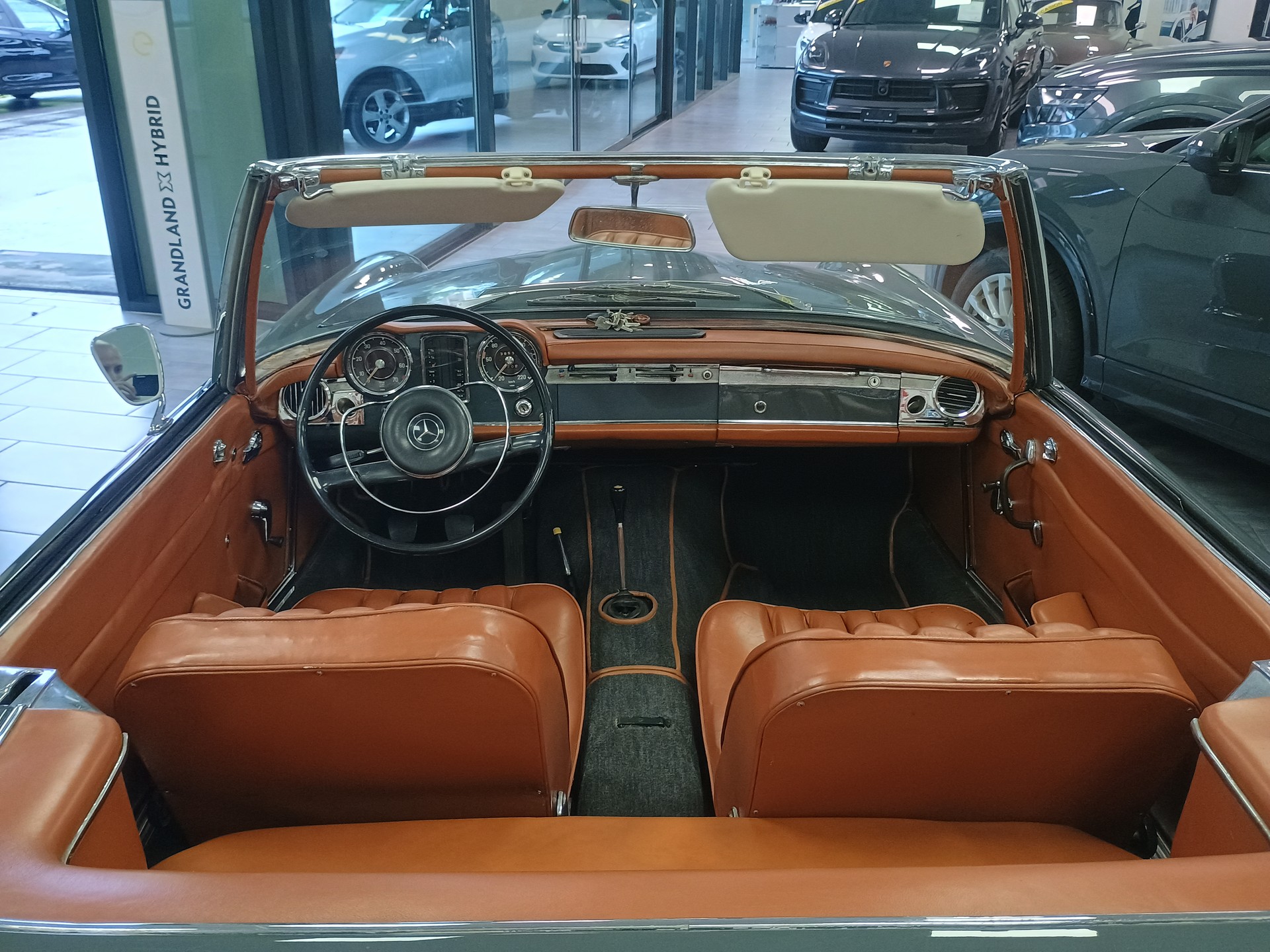 MERCEDES-BENZ SL 230-image-9