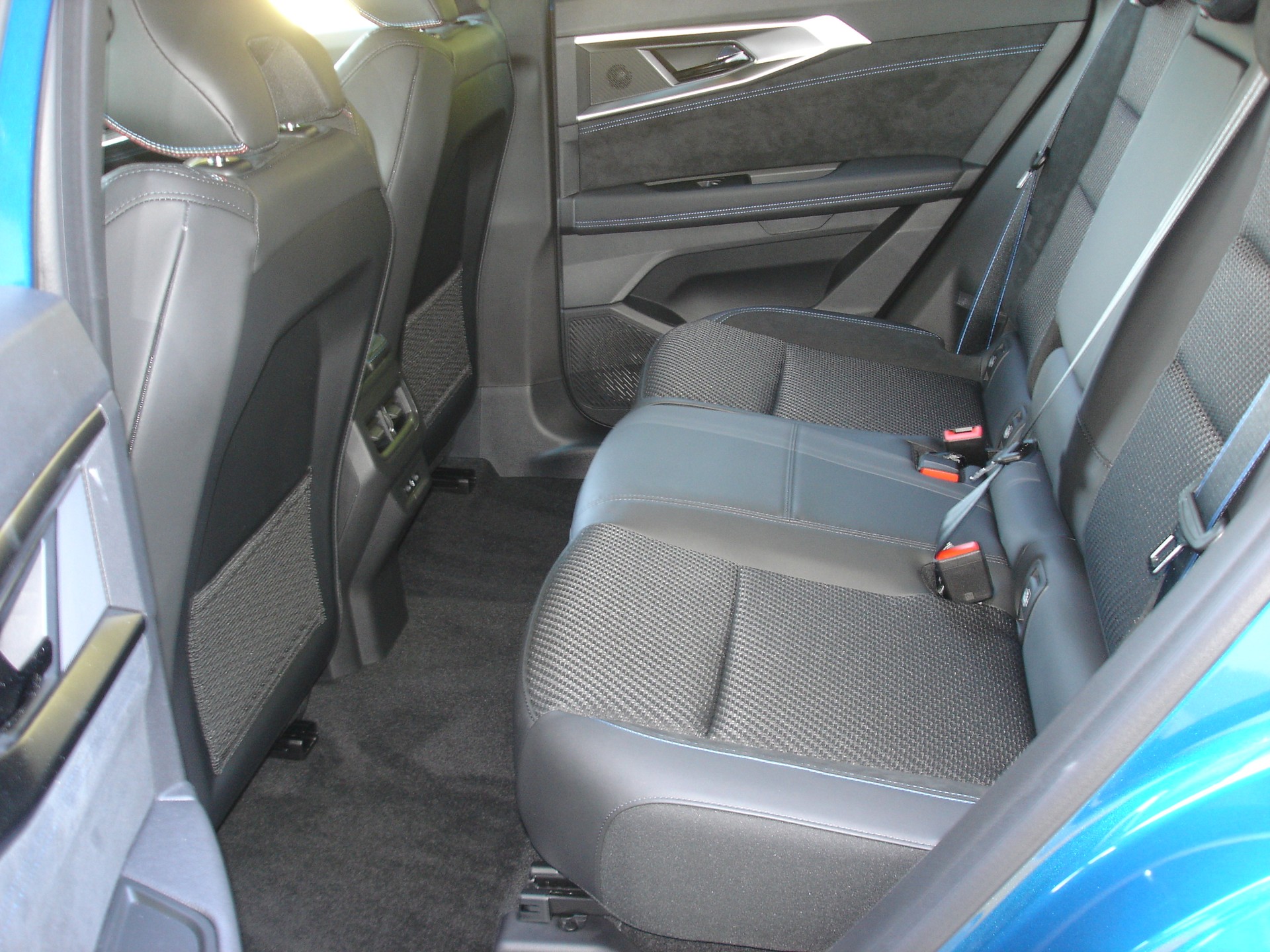 RENAULT Austral 1.2 HEV 200 esprit Alpine A-image-5