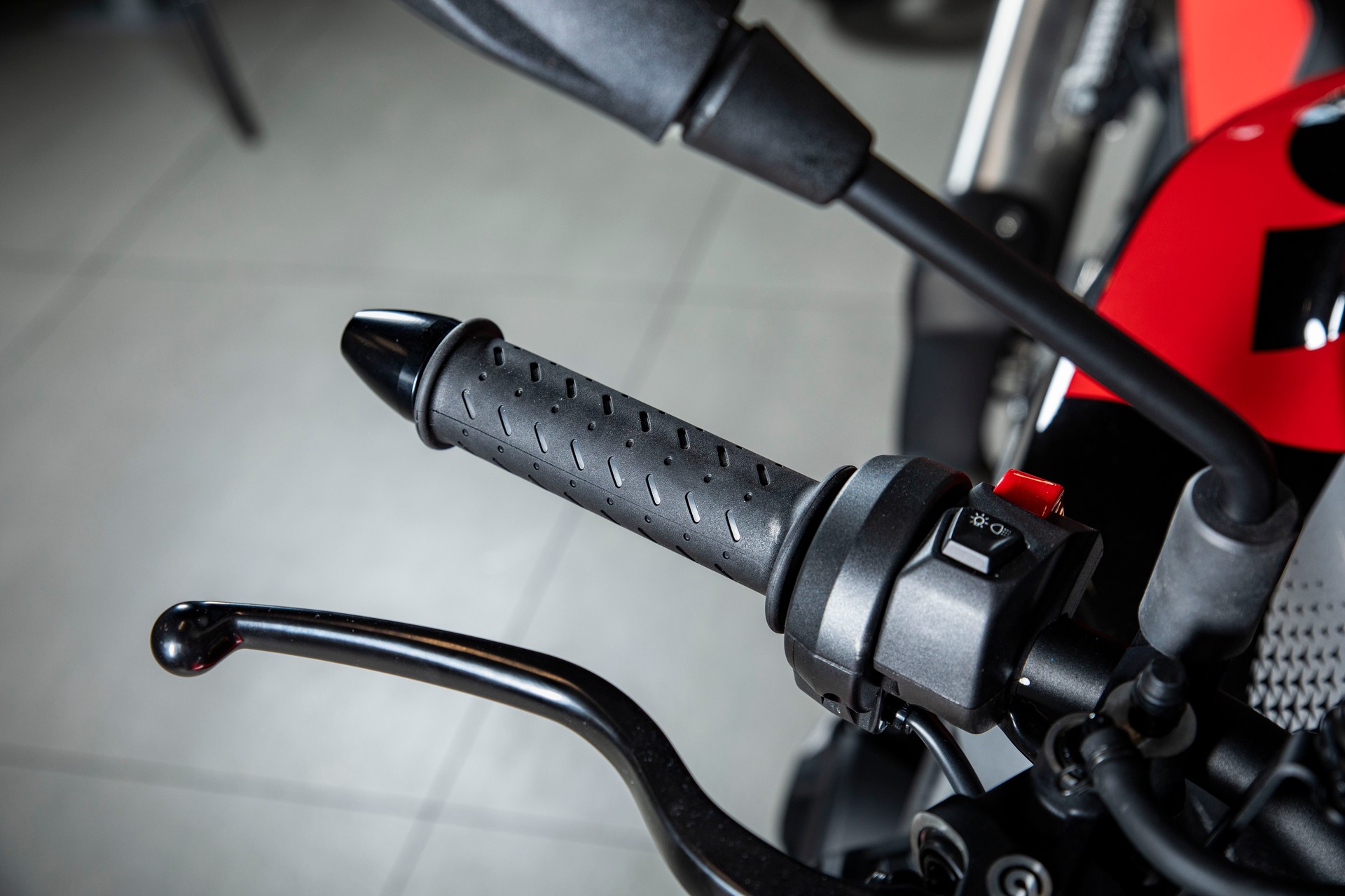APRILIA V4 Factory-image-6