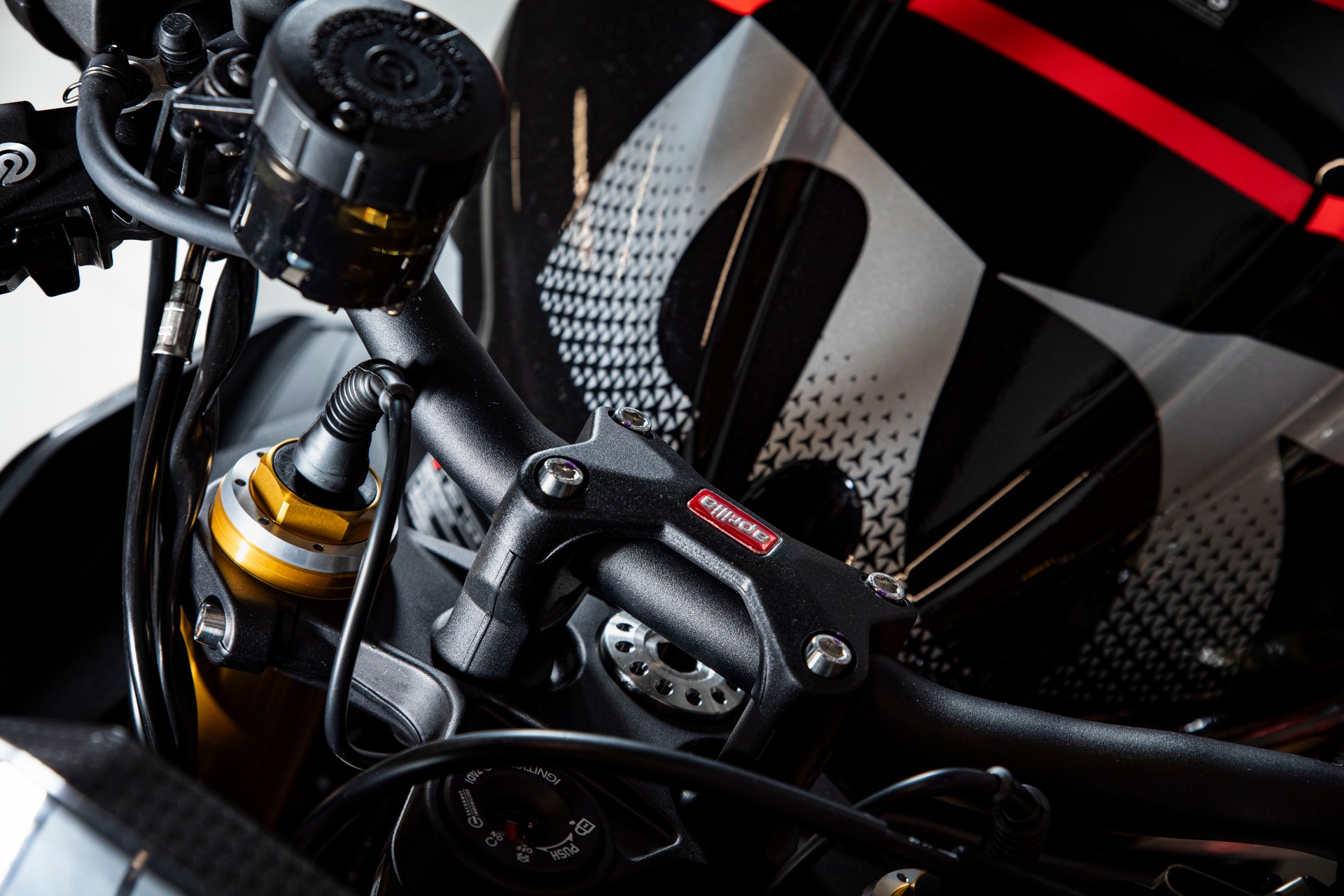 APRILIA V4 Factory-image-5