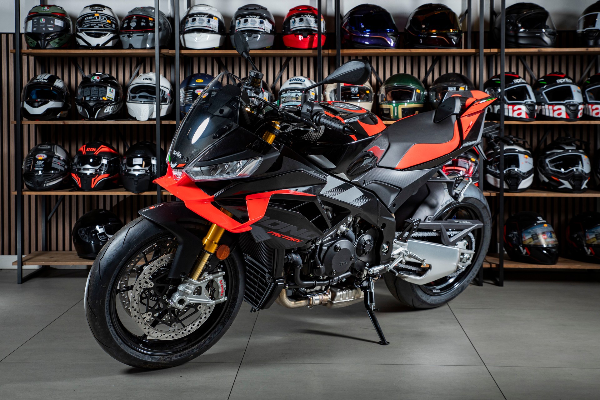 APRILIA V4 Factory-image-2