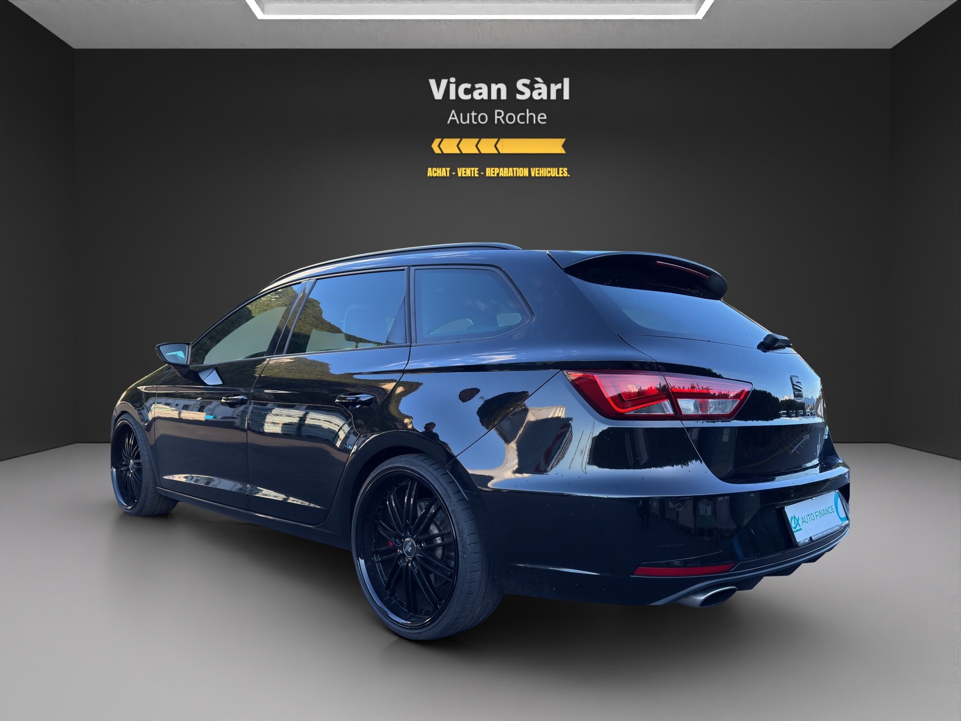 SEAT Leon ST 2.0 TSI Cupra 280 DSG-image-5