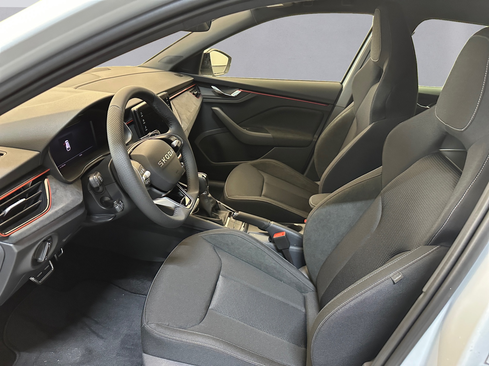 SKODA Scala 1.0 TSI Dynamic DSG-image-9