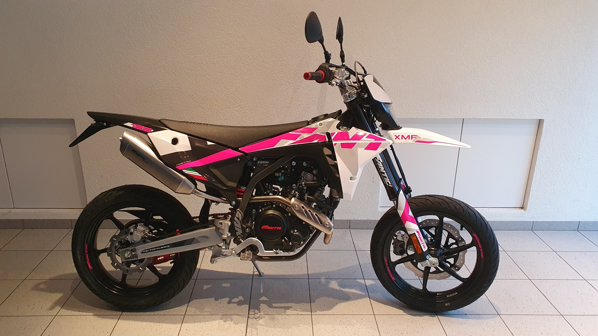 FANTIC XMF 125 Motard