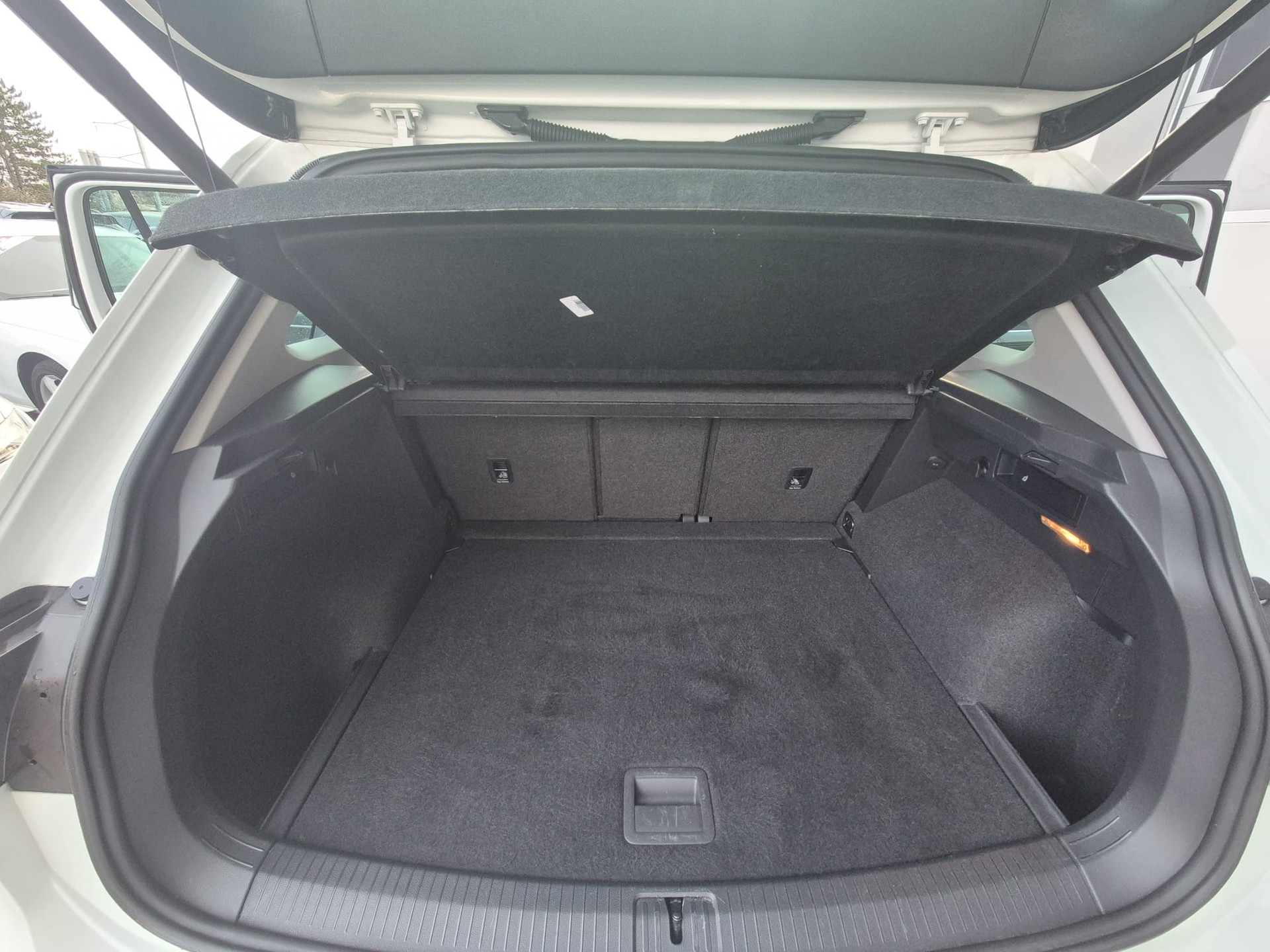 VW Tiguan 2.0 TDI SCR Highline4Motion DSG-image-11