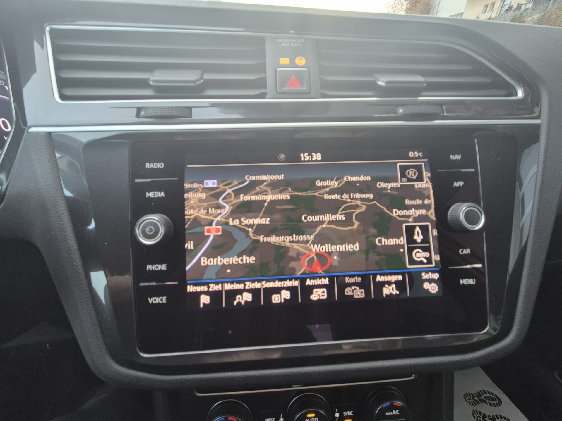 VW Tiguan 2.0 TDI SCR Highline4Motion DSG-image-12