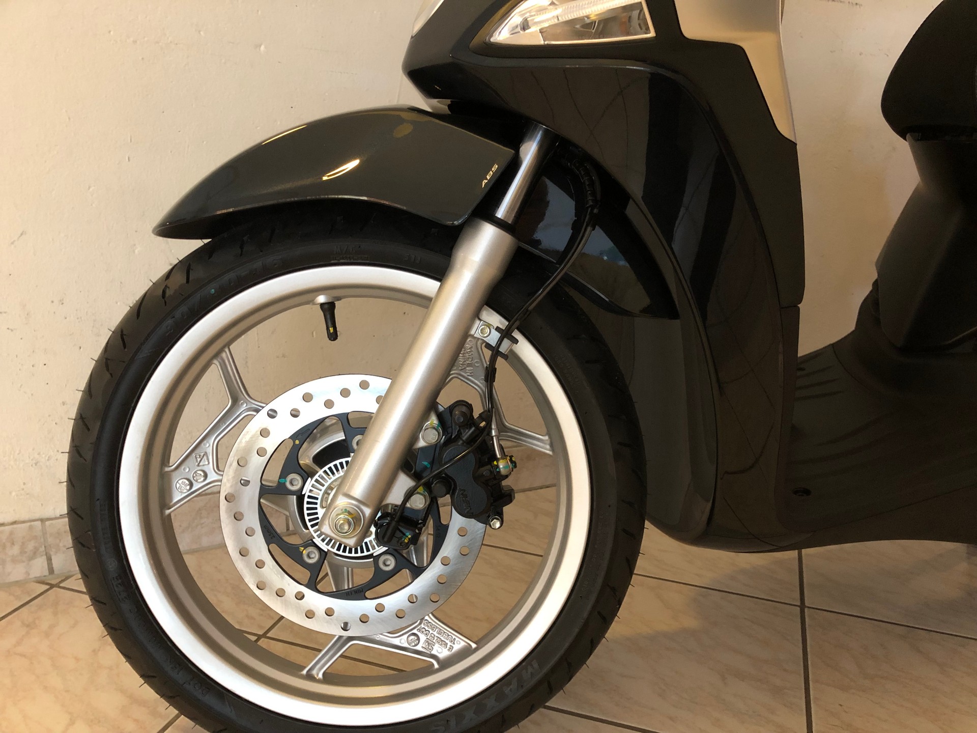 PIAGGIO Liberty 125 E5+-image-4