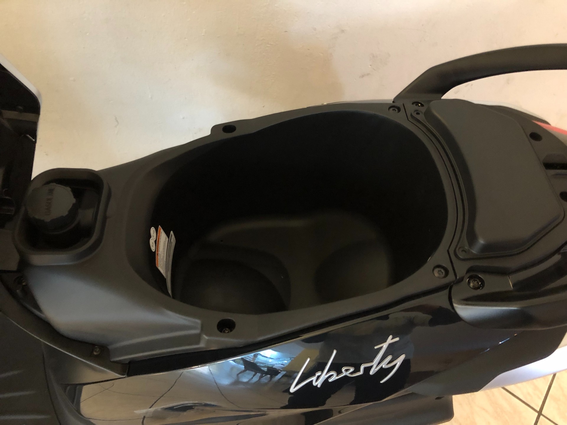 PIAGGIO Liberty 125 E5+-image-8