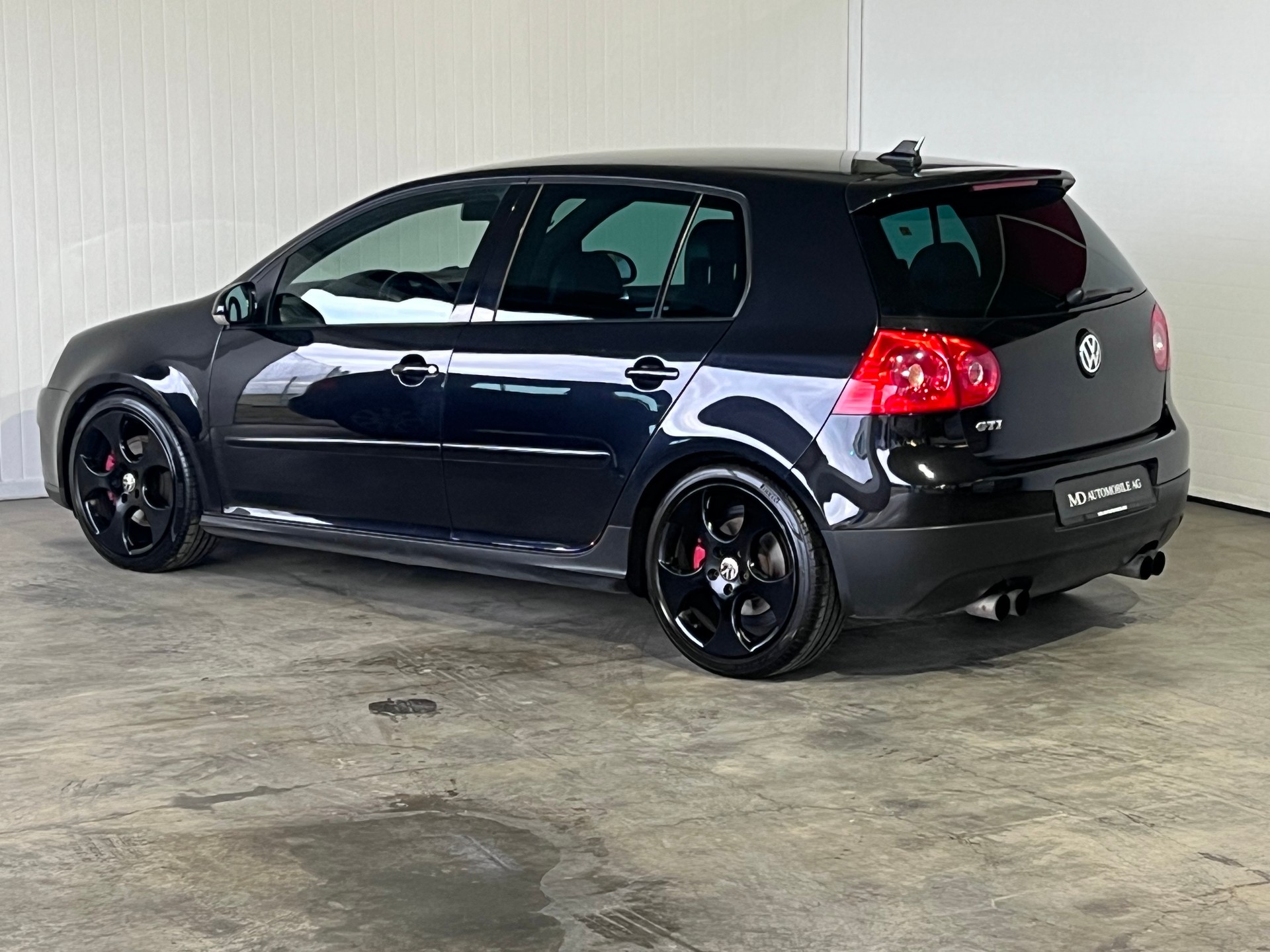 VW Golf 2.0 TFSI GTI-image-8