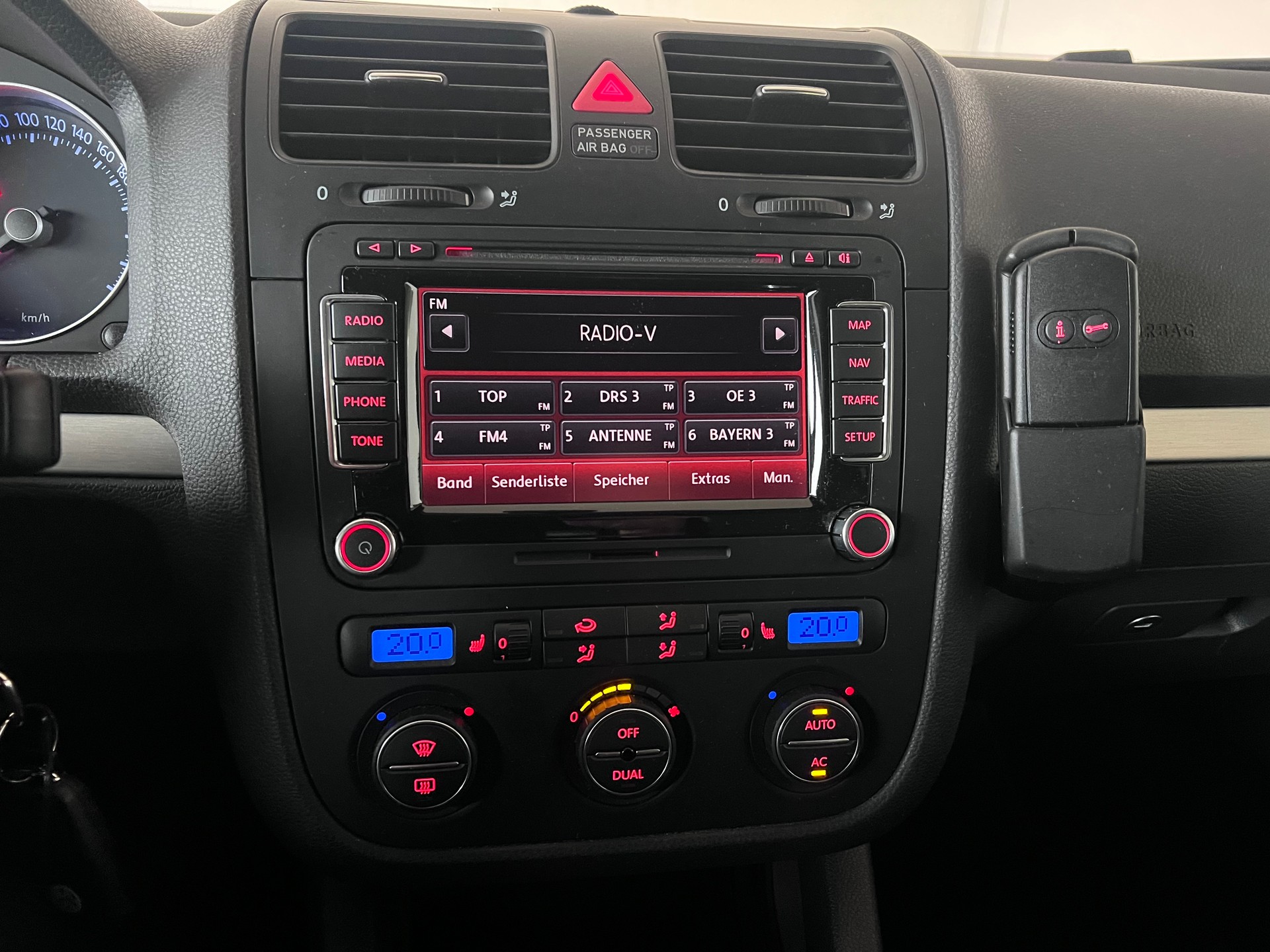 VW Golf 2.0 TFSI GTI-image-21