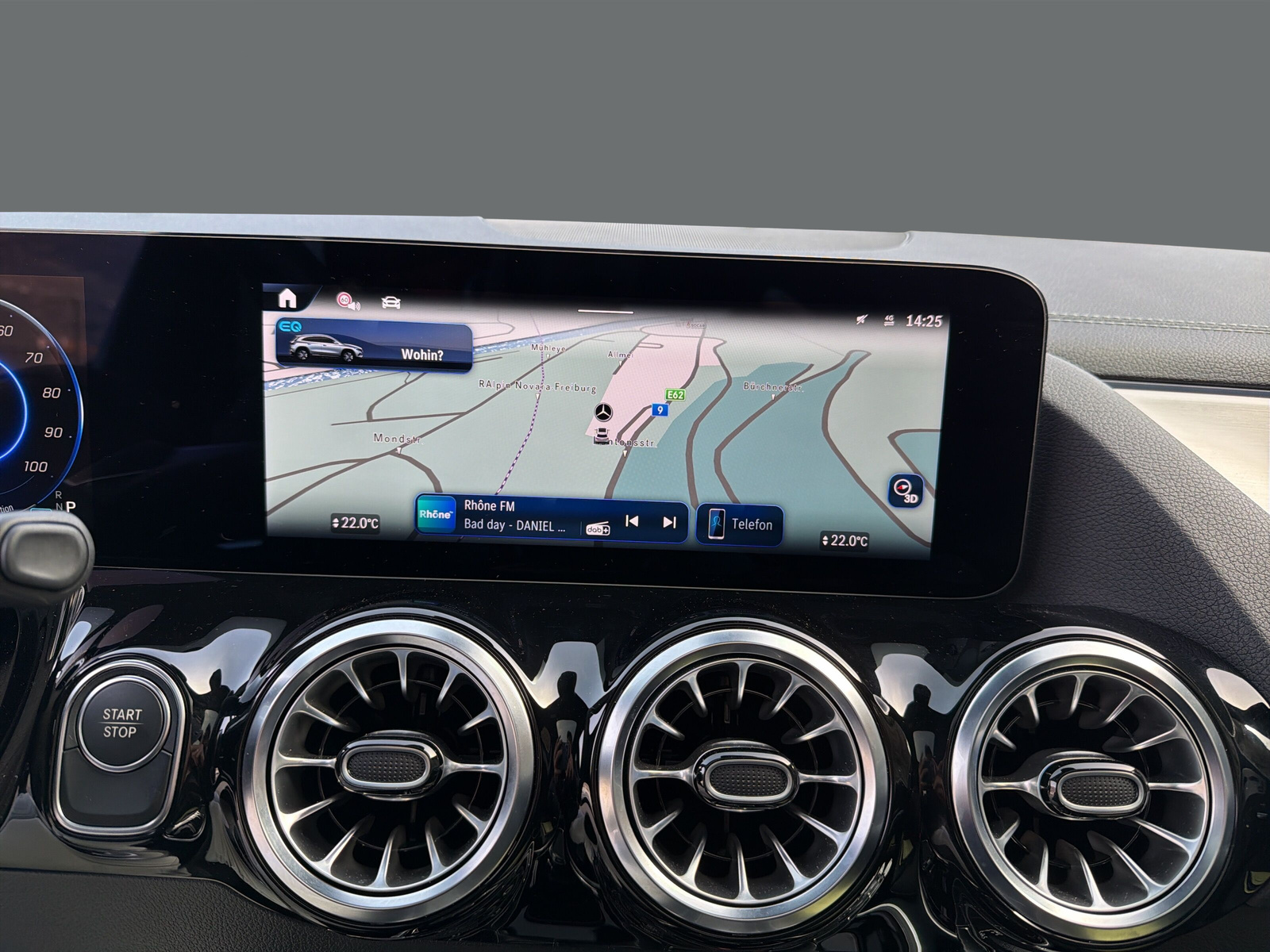 MERCEDES-BENZ EQA 350 AMG Line 4Matic-image-15