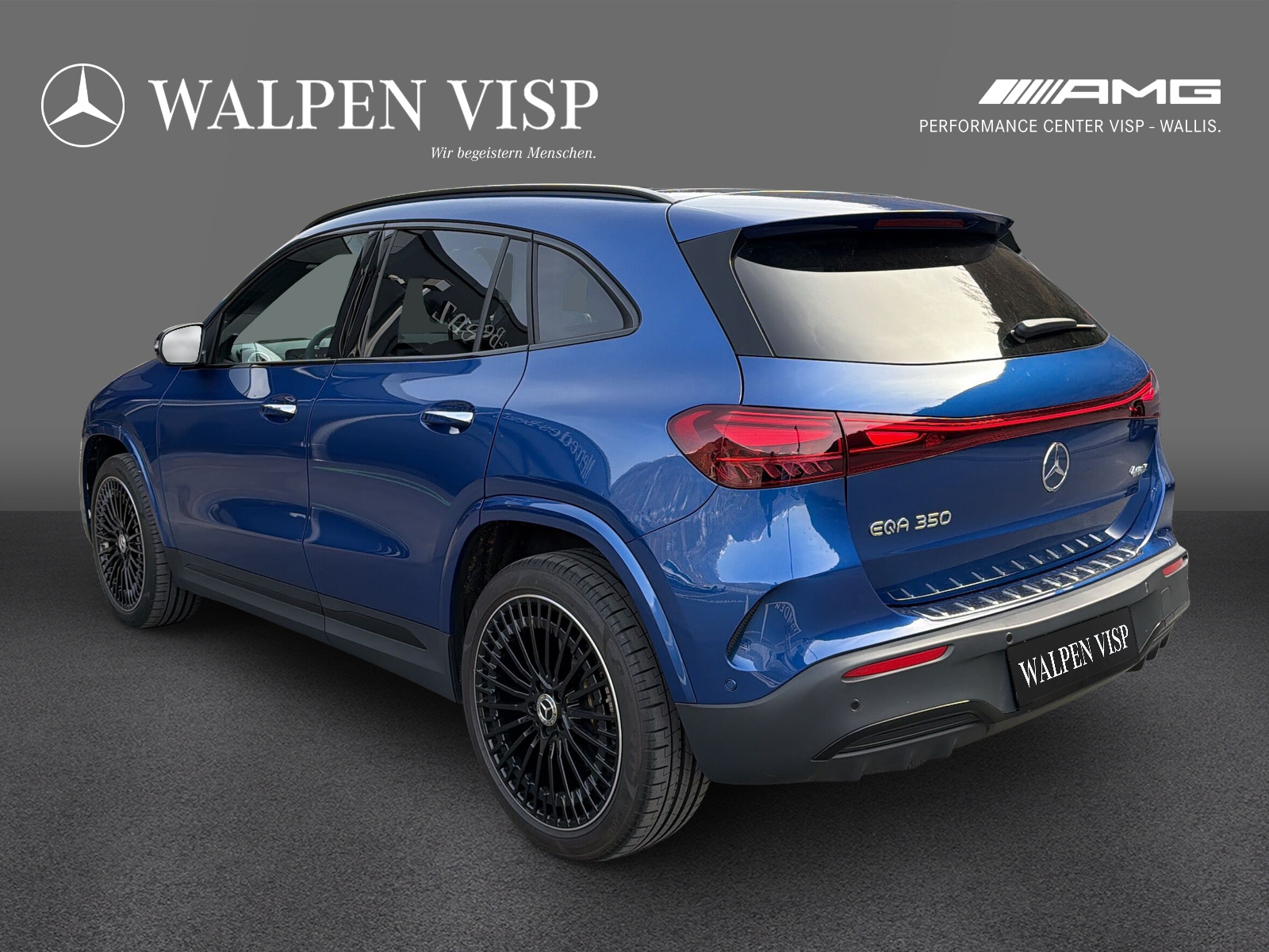 MERCEDES-BENZ EQA 350 AMG Line 4Matic-showroom-element-3