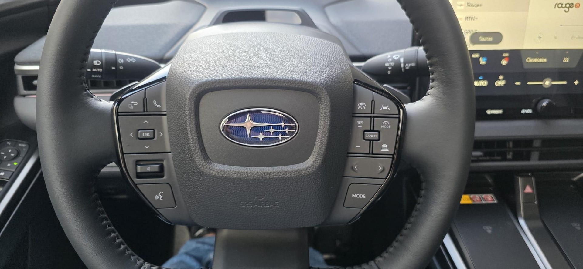 SUBARU Solterra eV Luxury AWD-image-6