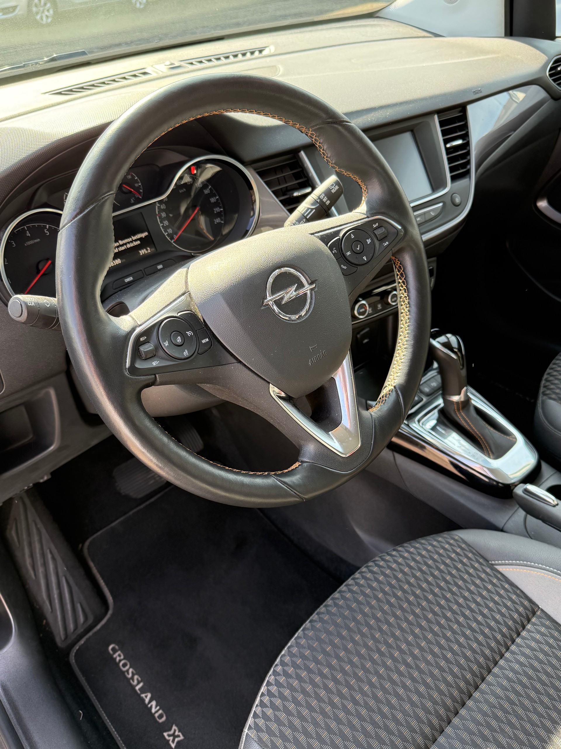 OPEL Crossland X 1.2i Excellence Automatik-image-4