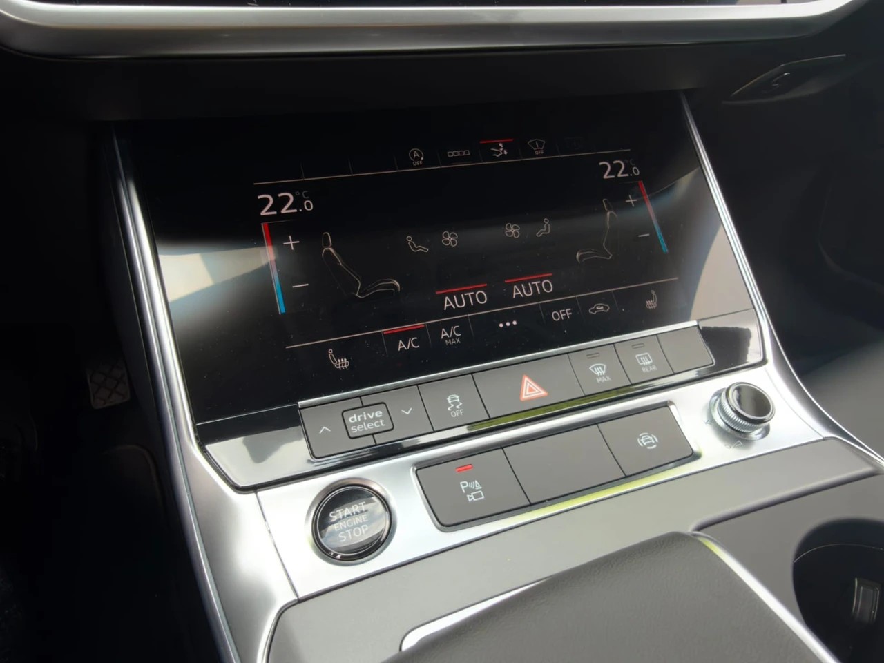 AUDI A7 Sportback 2.0 40 TDI quattro S-Tronic CH FAHRZEUG-image-15