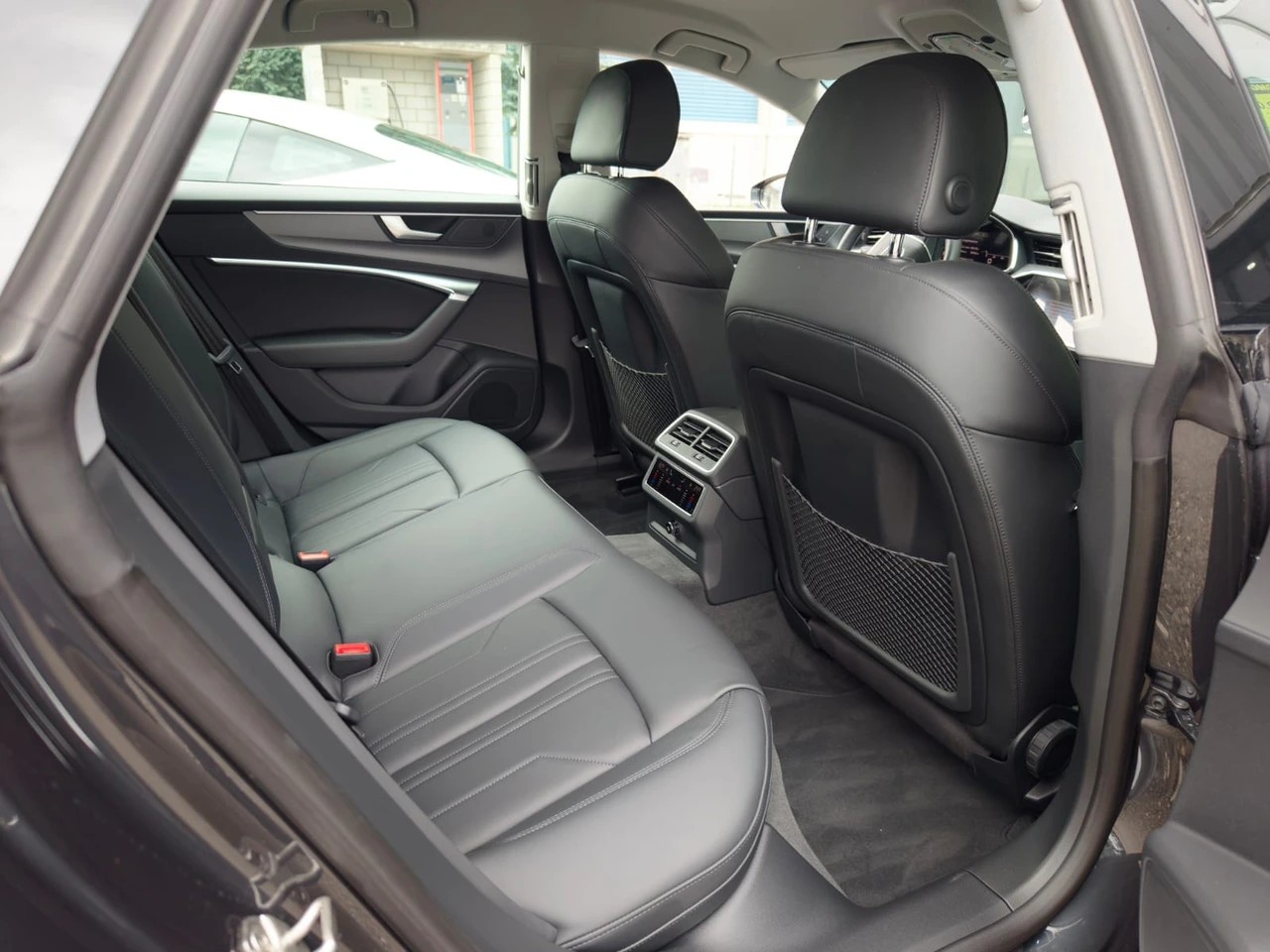 AUDI A7 Sportback 2.0 40 TDI quattro S-Tronic CH FAHRZEUG-image-6