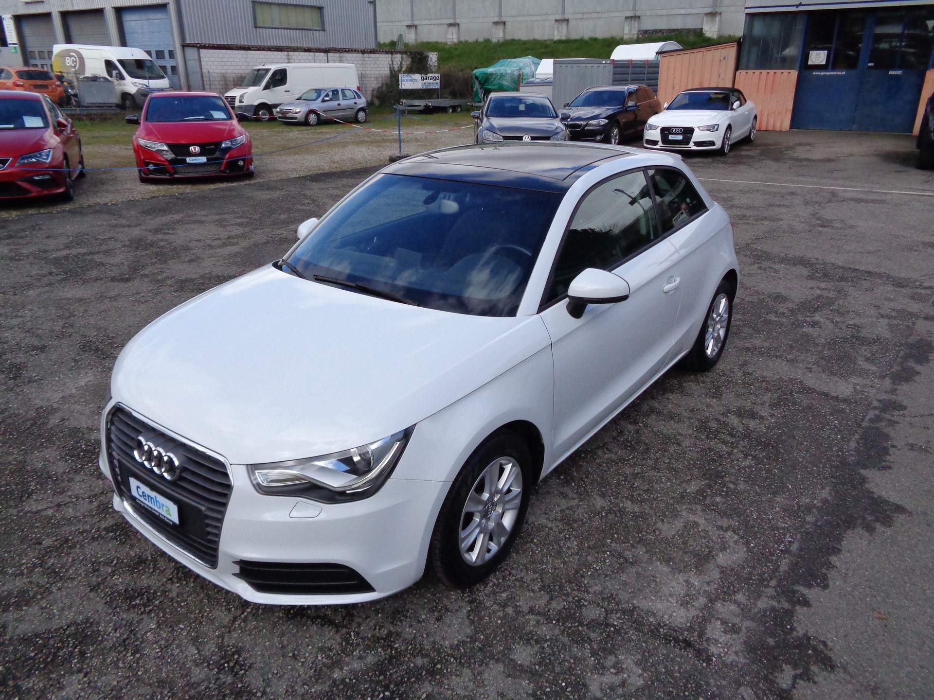 AUDI A1 1.4 TFSI Attraction S-tronic-image-13