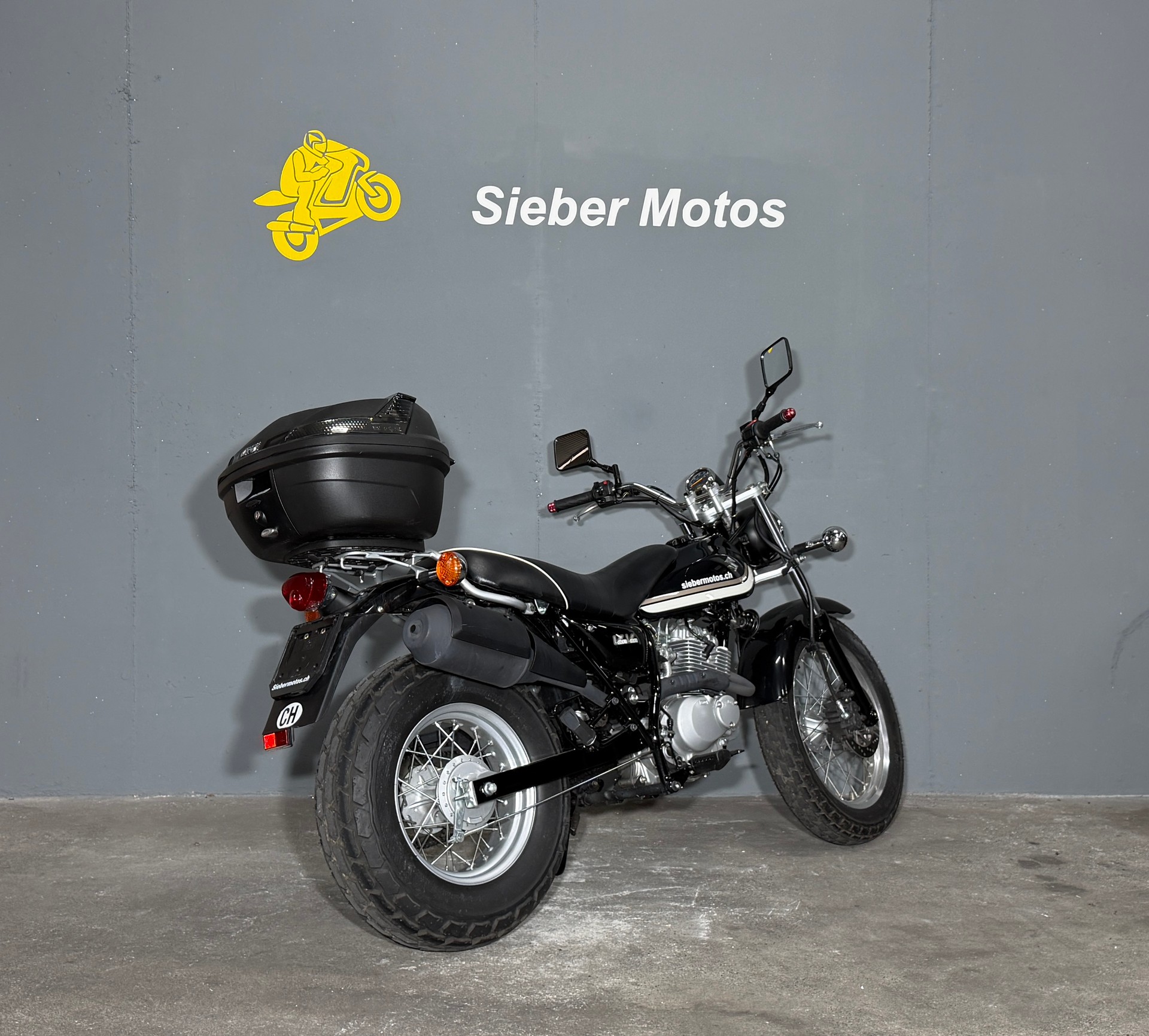 SUZUKI RV 125 VanVan-image-3