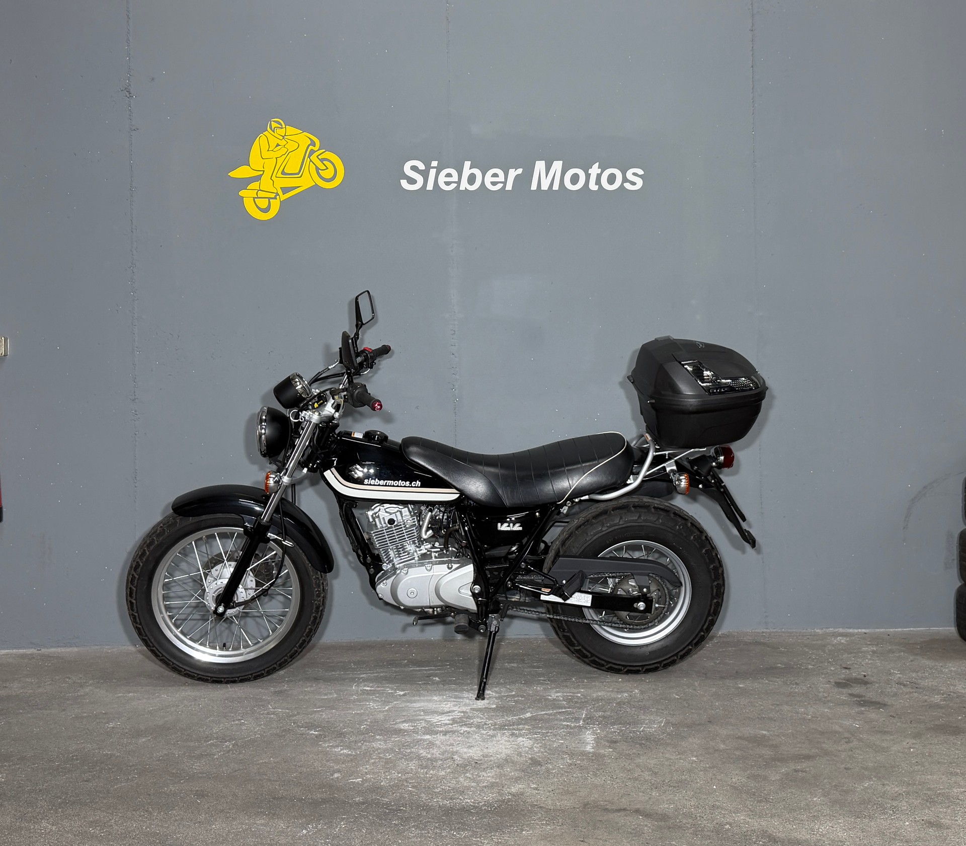 SUZUKI RV 125 VanVan-image-2