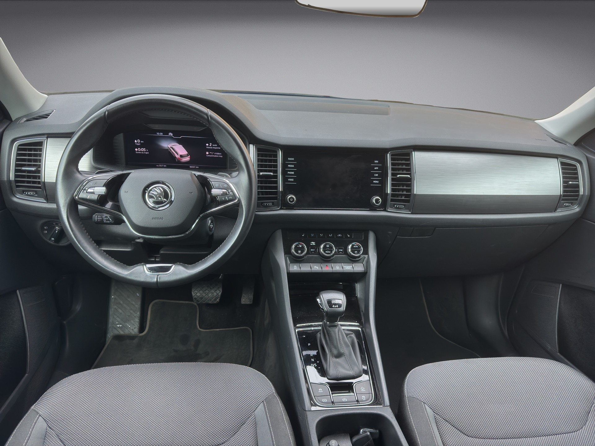 SKODA Kodiaq 2.0 TDI Ambition DSG-image-8
