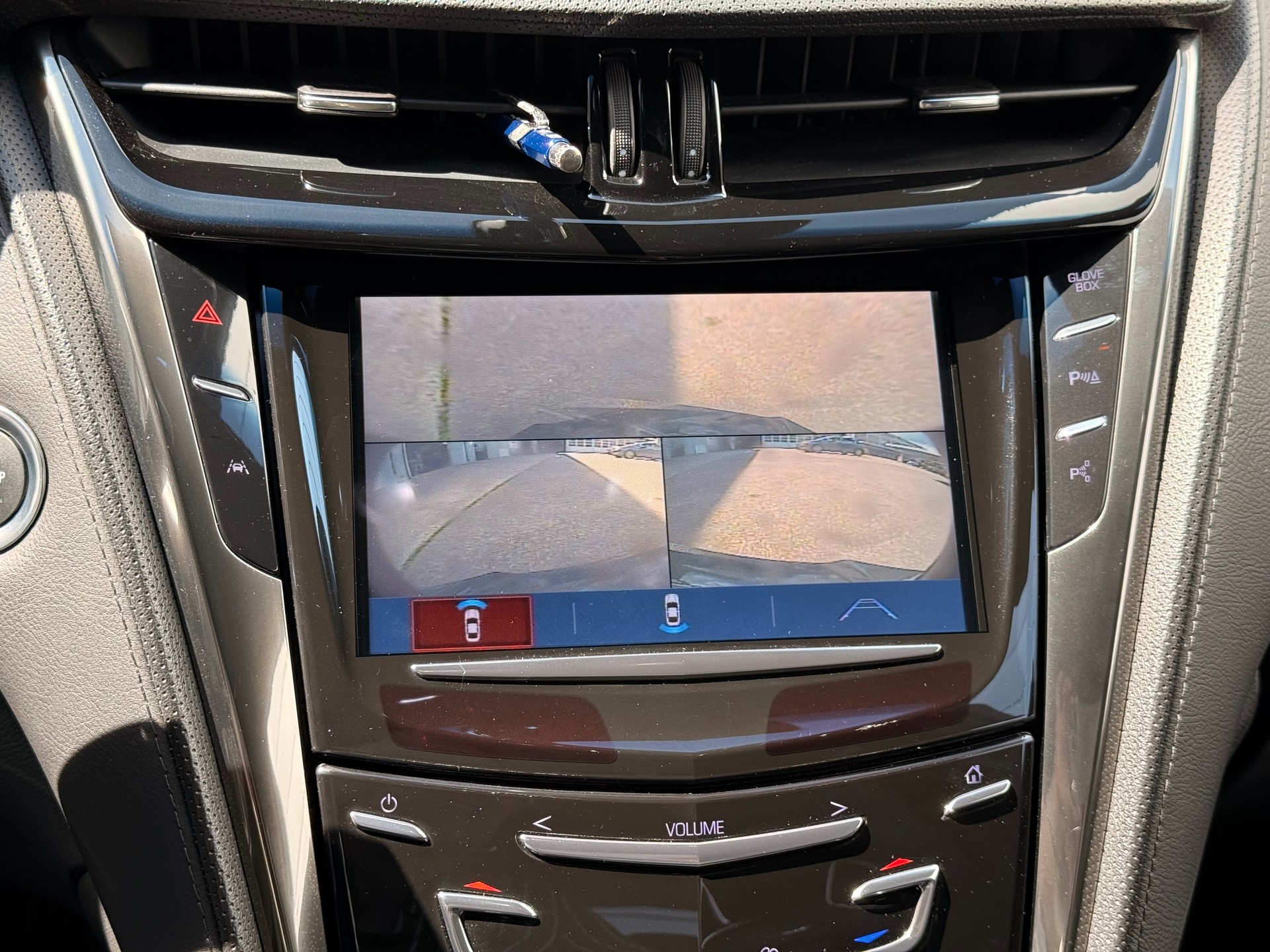 CADILLAC CTS-V Sedan 6.2 Supercharged Automatic-image-9