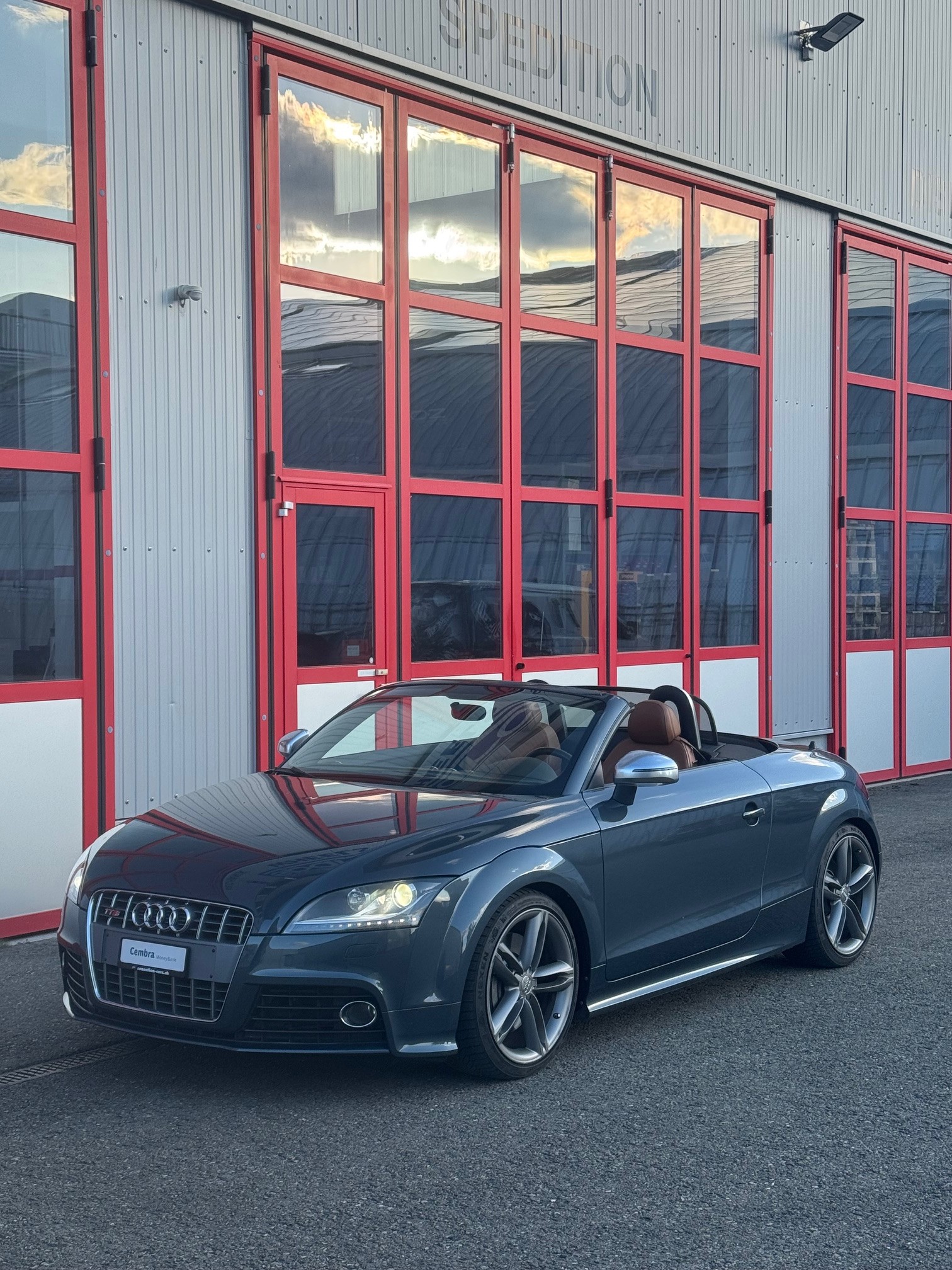AUDI TTS Roadster 2.0 TFSI quattro-image-8