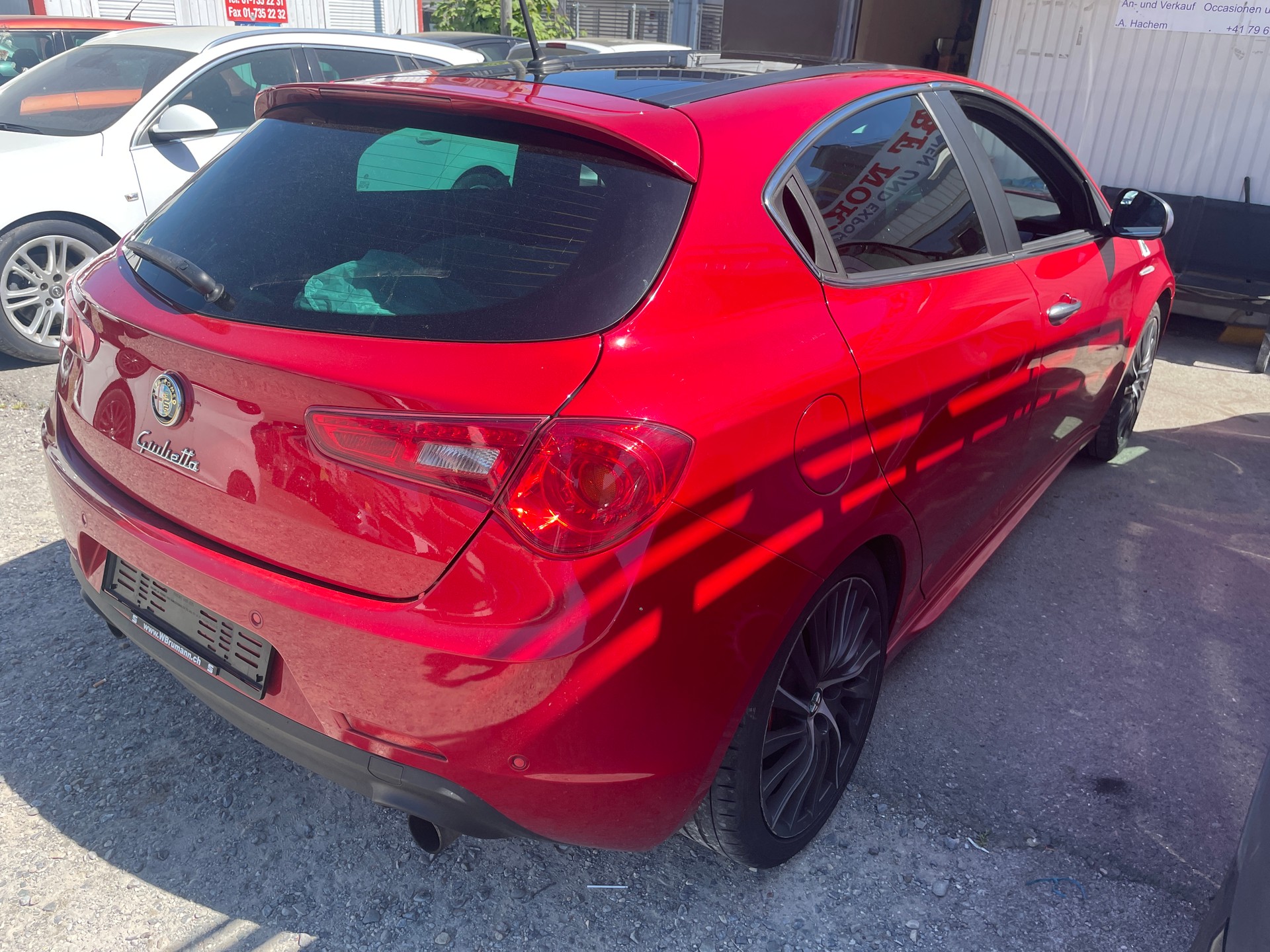 ALFA ROMEO Giulietta 1750 TBi Quadrifoglio Verde-image-2