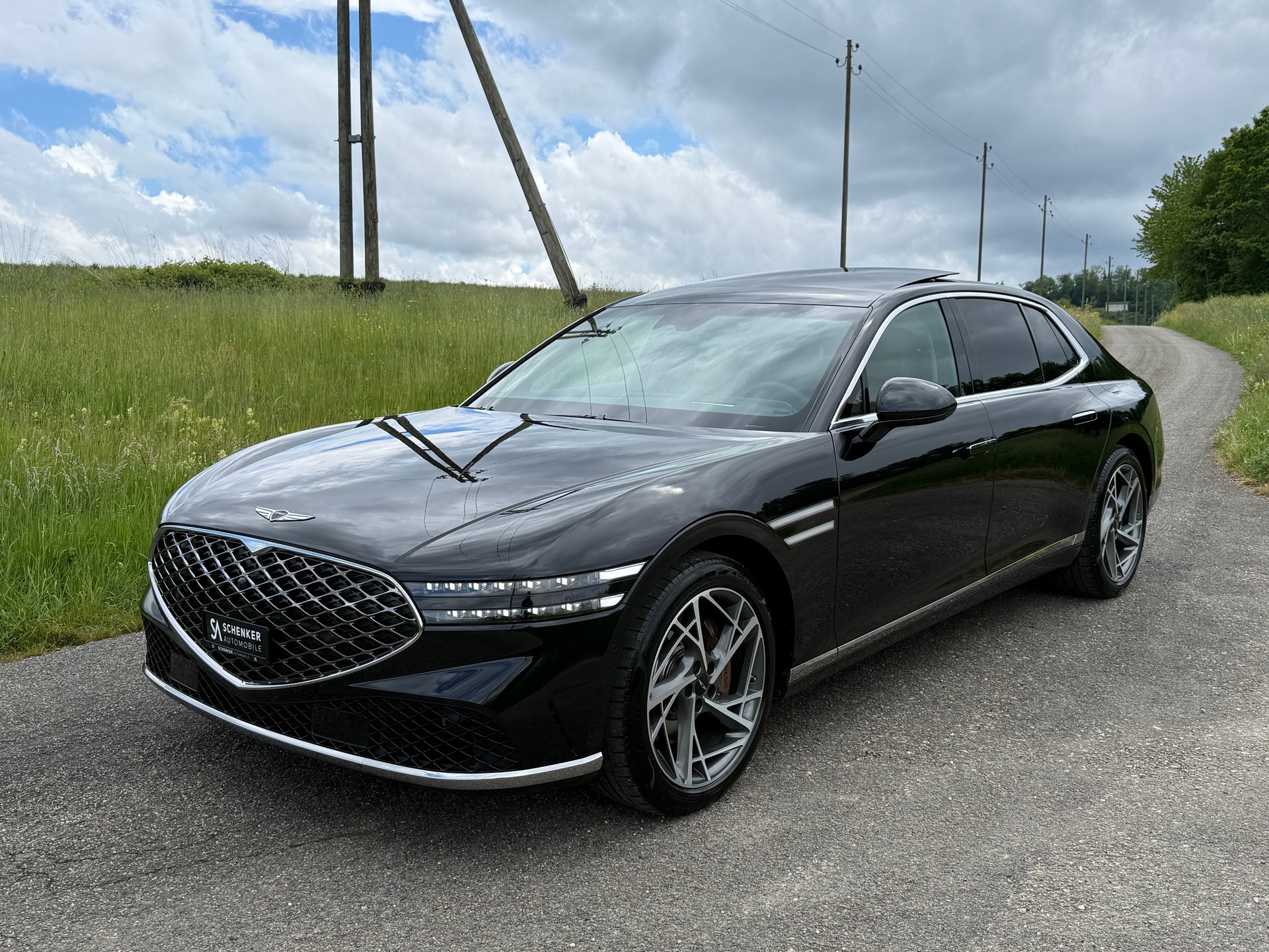 GENESIS G90 3.5T Luxury AWD ★ Neuwertiges Fahrzeug ★