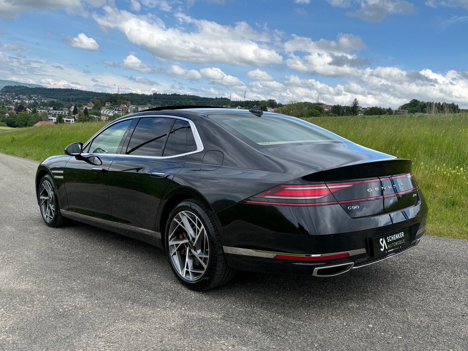 GENESIS G90 3.5T Luxury AWD ★ Neuwertiges Fahrzeug ★-showroom-element-3