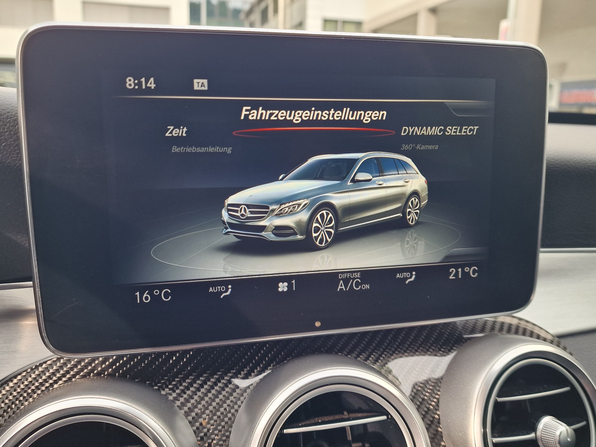 MERCEDES-BENZ C 400 AMG Line 4Matic-image-30