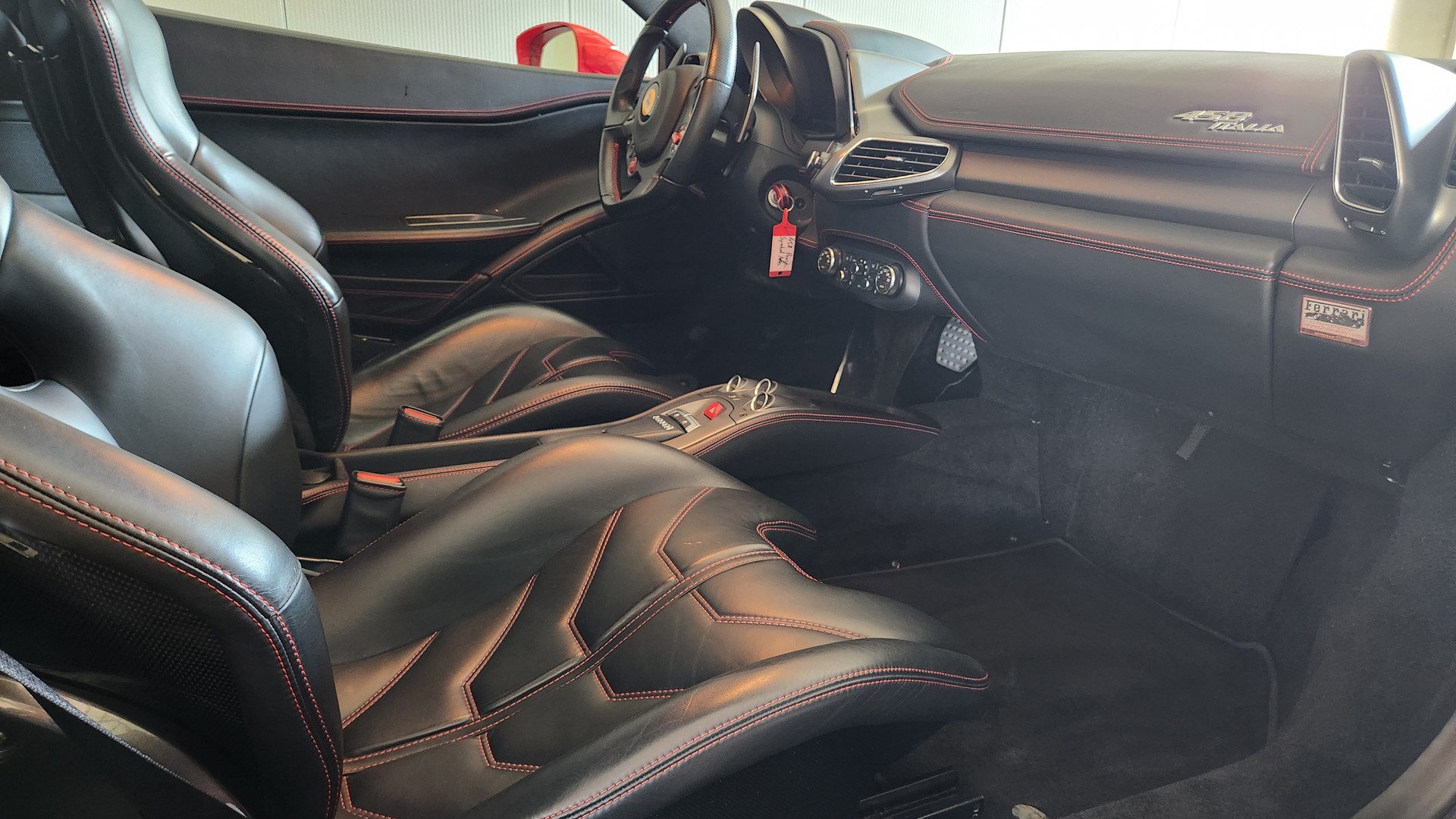 FERRARI 458 Italia 4.5 V8-image-6
