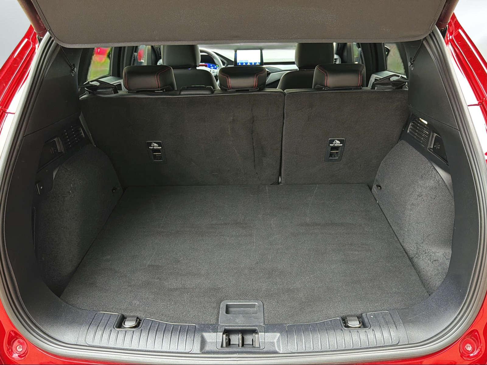 FORD Kuga 2.5 Plug-in Hybrid ST-Line X-image-6