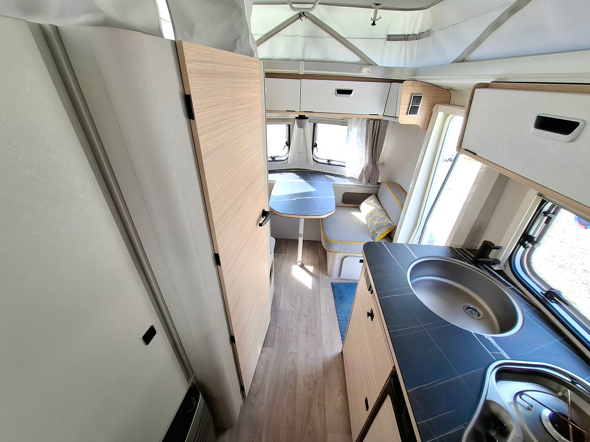 ERIBA touring 430 - Mover, Markise, Veloträger!-image-8