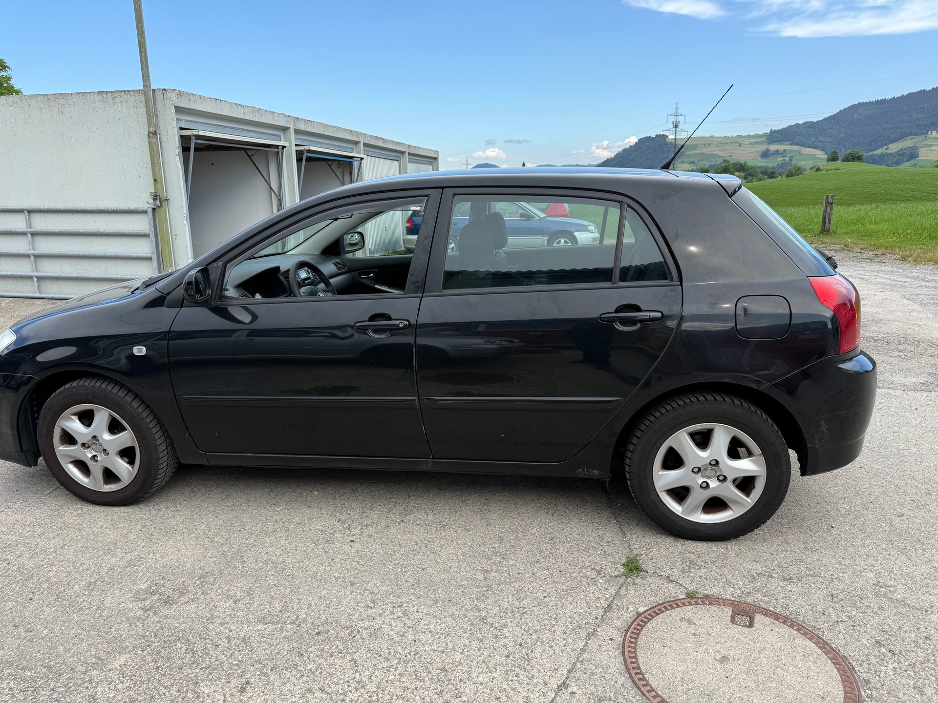 TOYOTA Corolla 1.6 Linea Terra-image-2