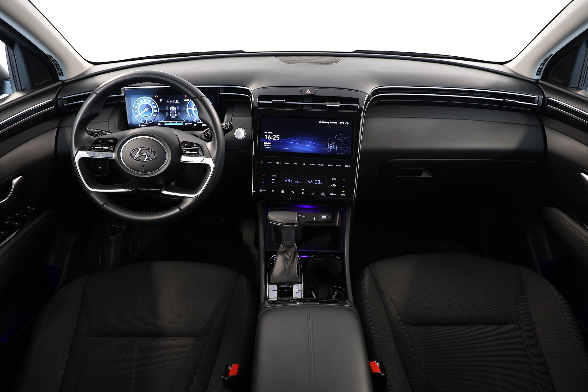 HYUNDAI Tucson 1.6 CRDI 48V Origo 4WD DCT-image-11